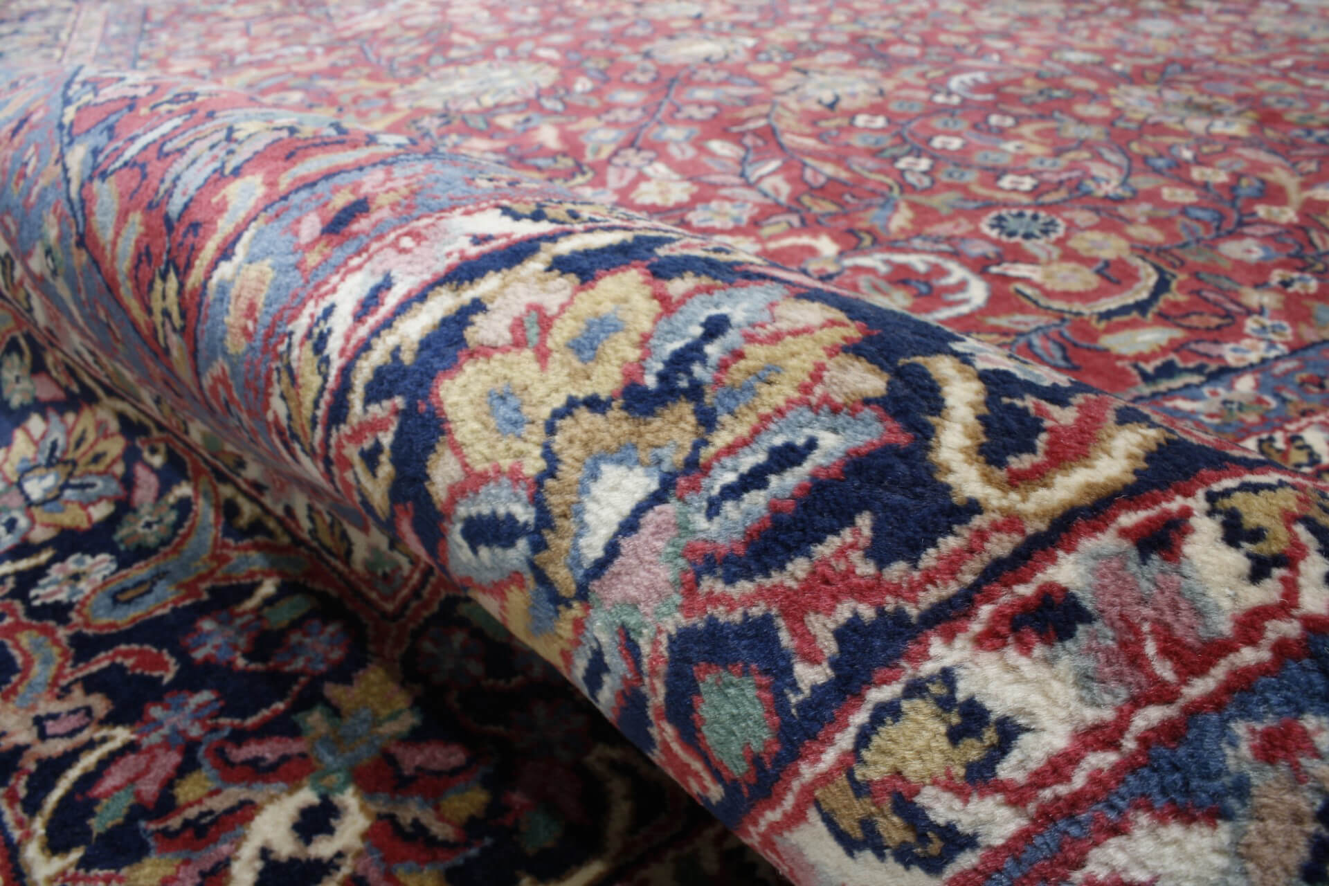 Oriental rug Place Of Winds