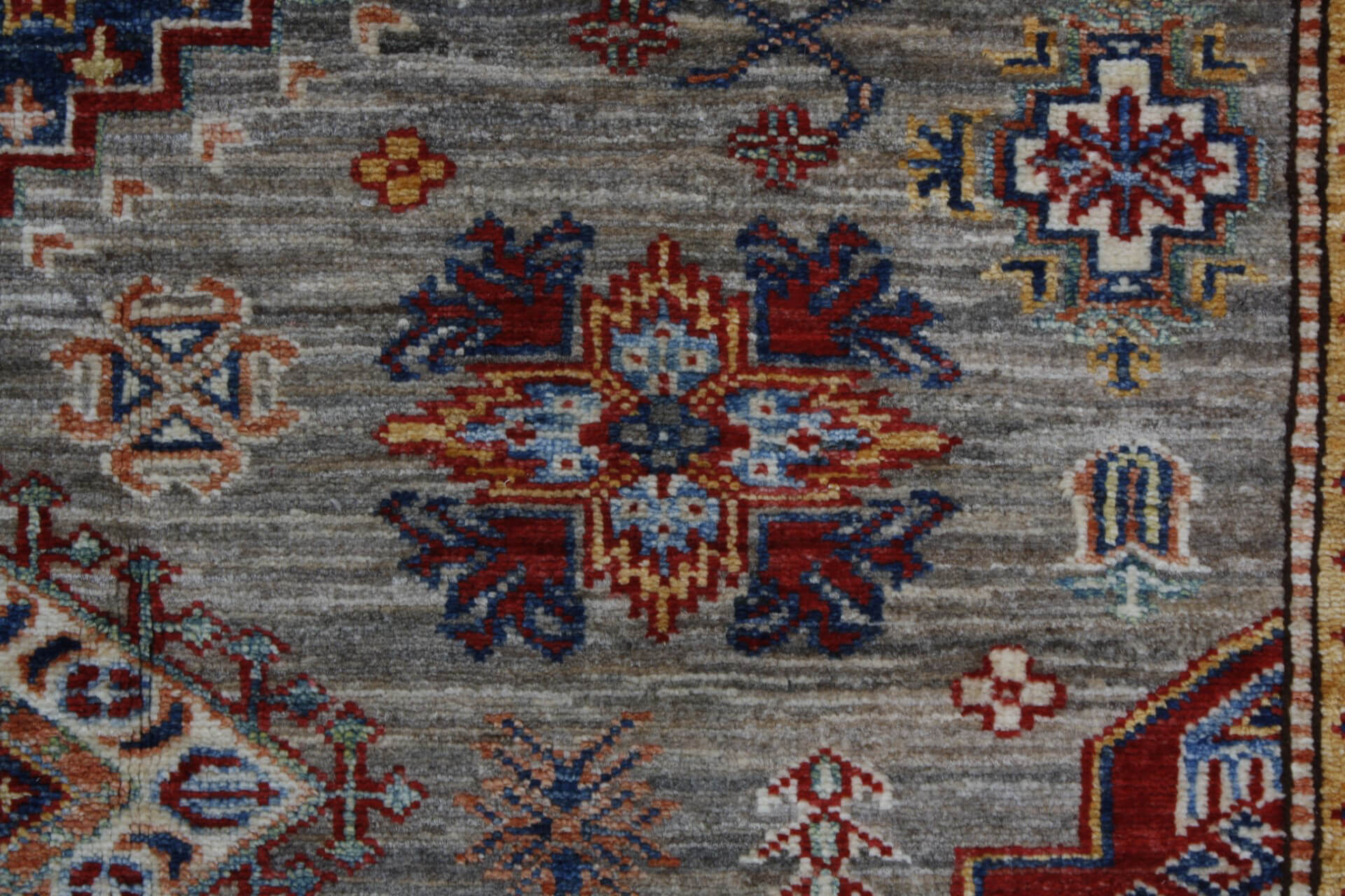 Oriental rug Kazak Royal