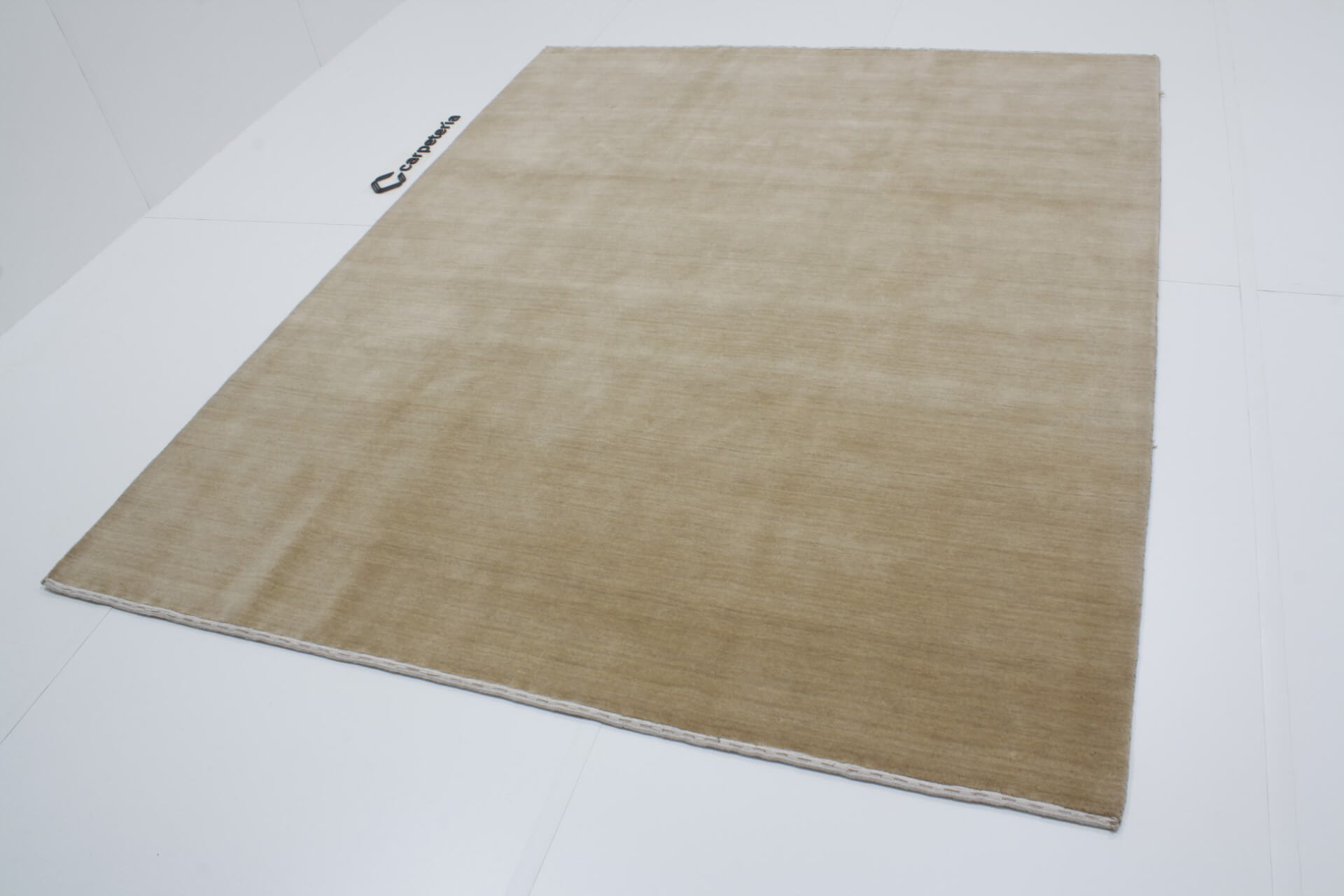 Modern rug Loribaft