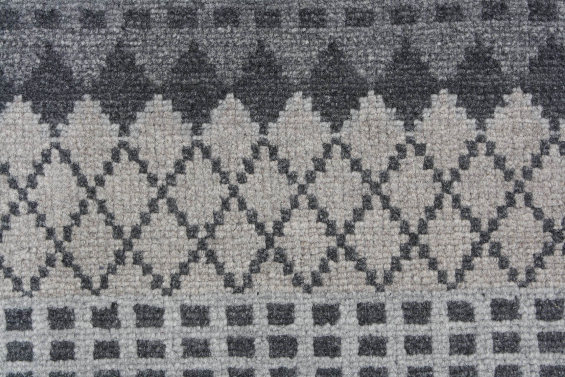 Modern rug Crystal Collection