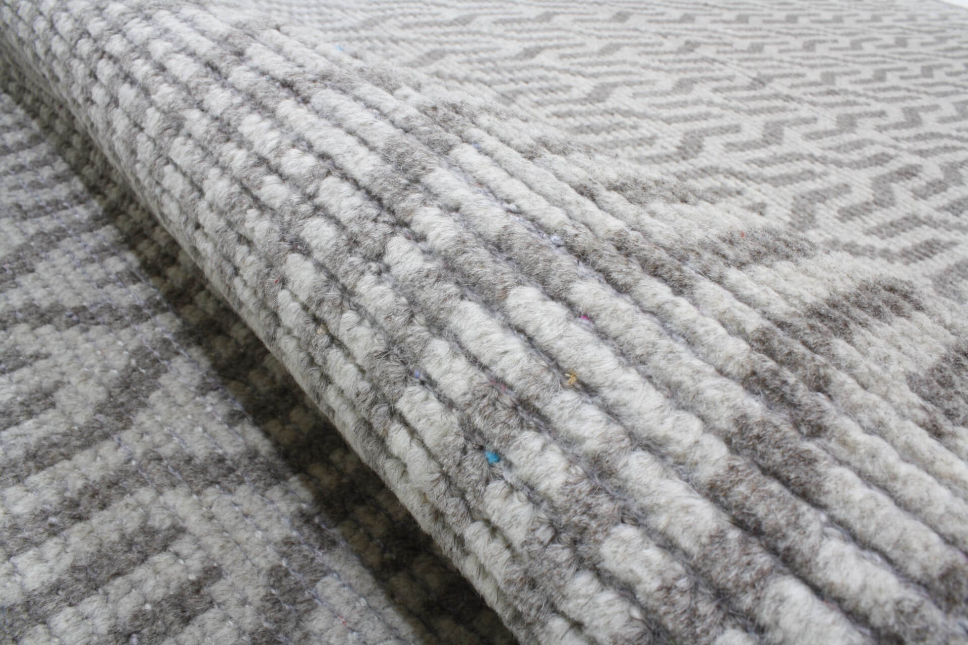 Modern rug Crystal Collection