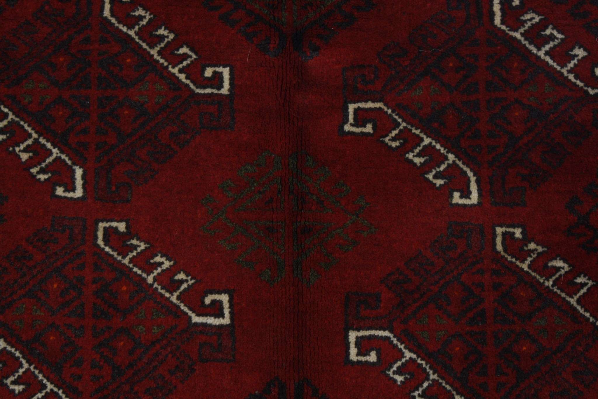 Turkmen Semi-Antík