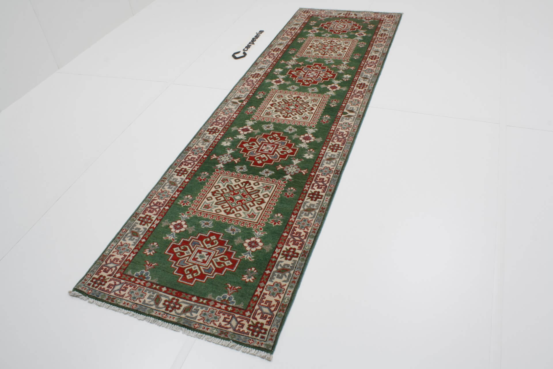 Oriental rug Kazak