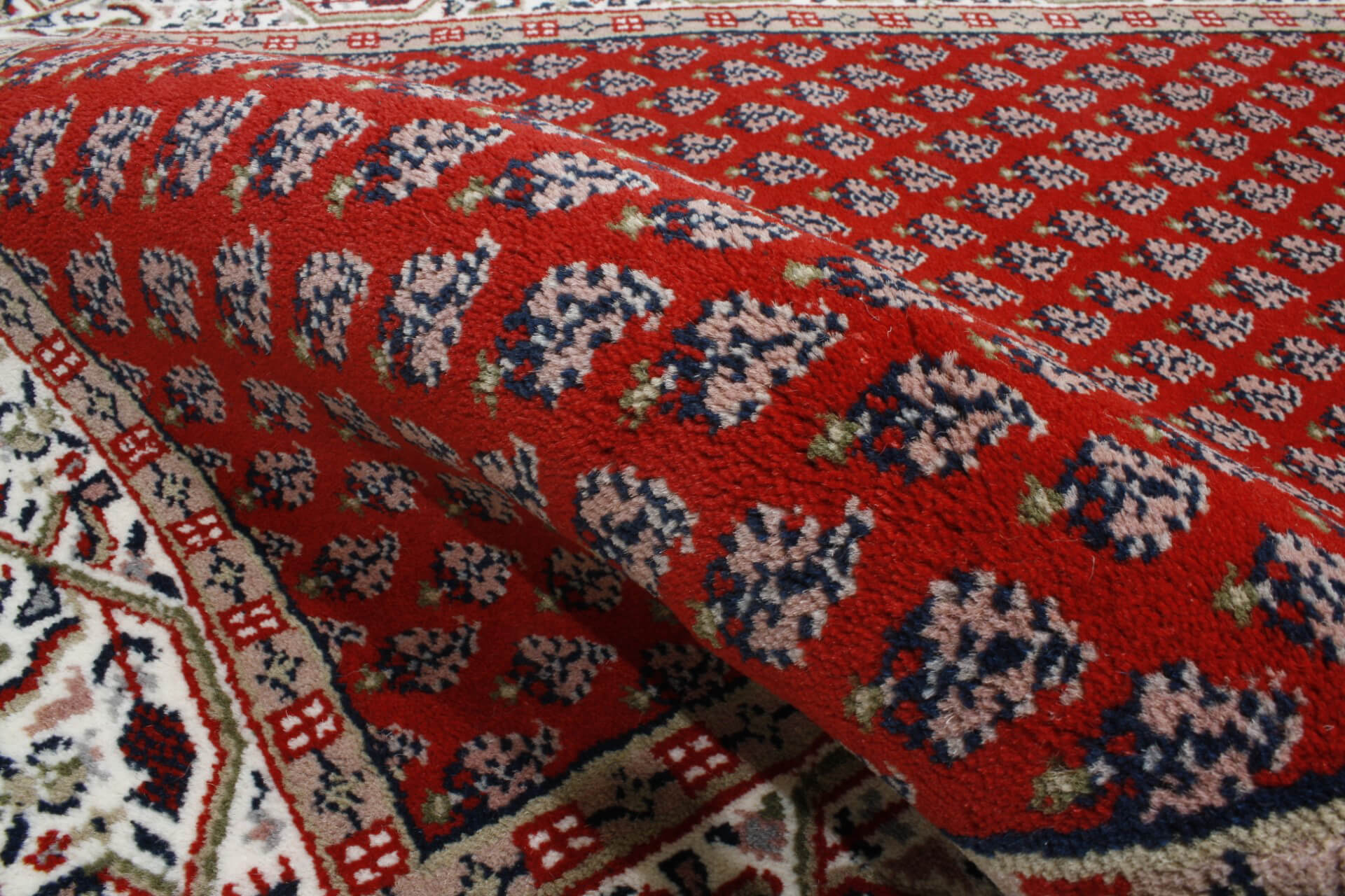 Oriental rug Mir