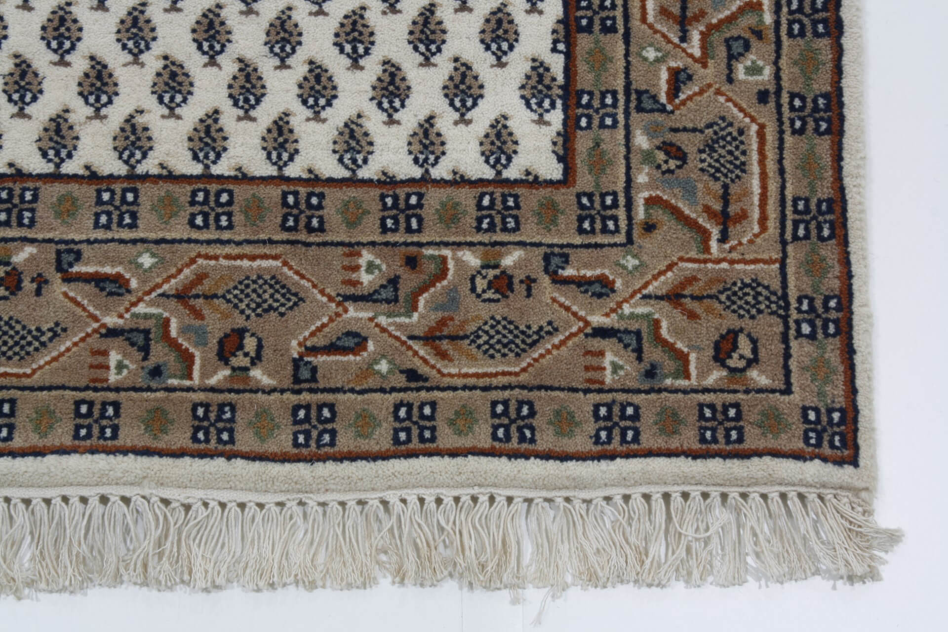 Oriental rug Mir