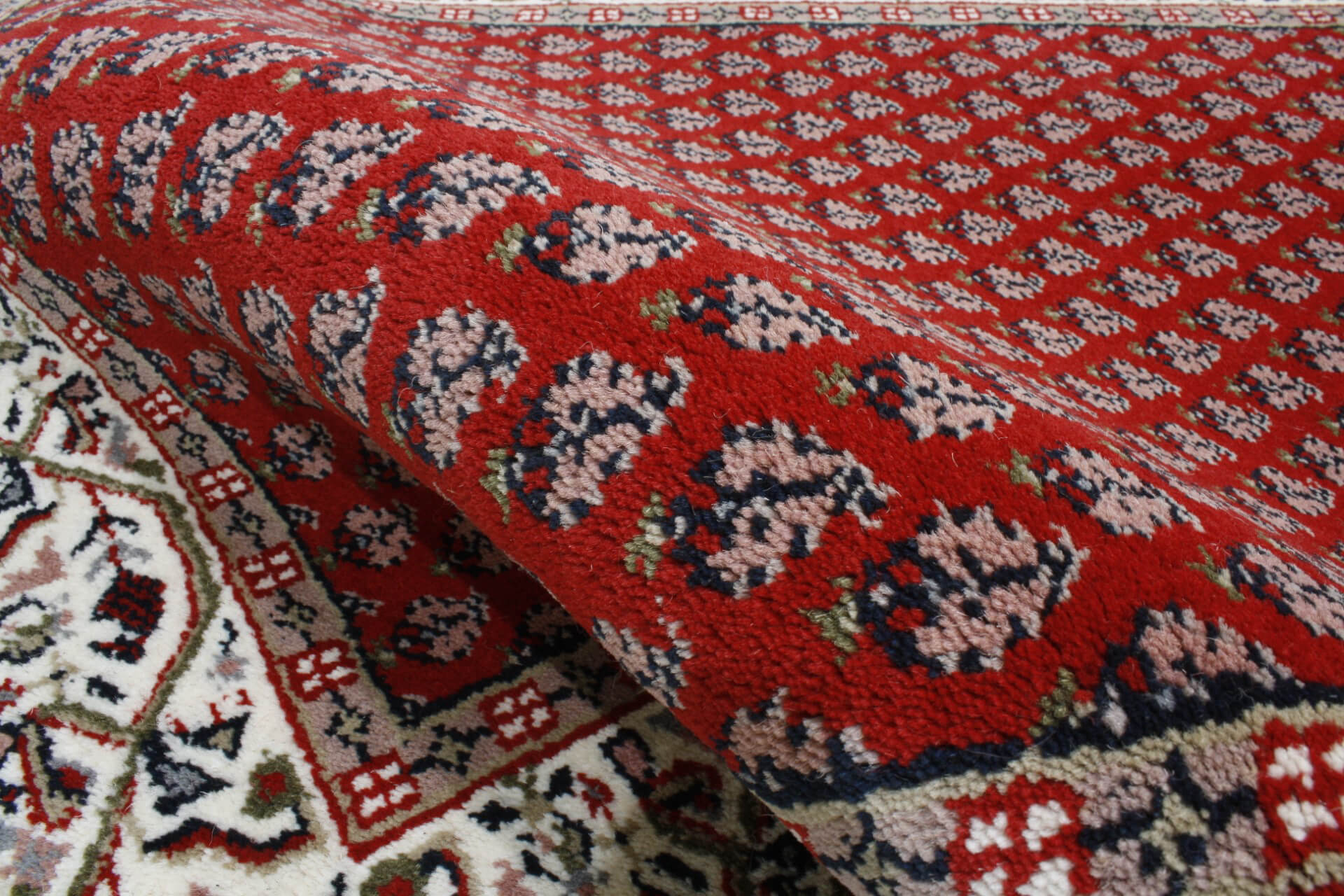 Oriental rug Mir