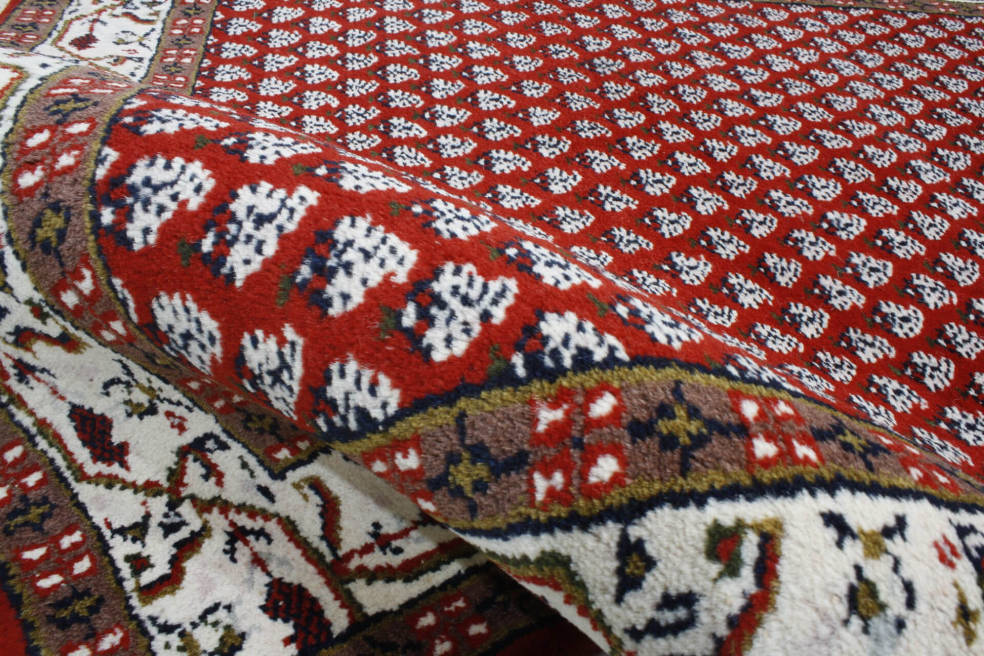 Oriental rug Mir