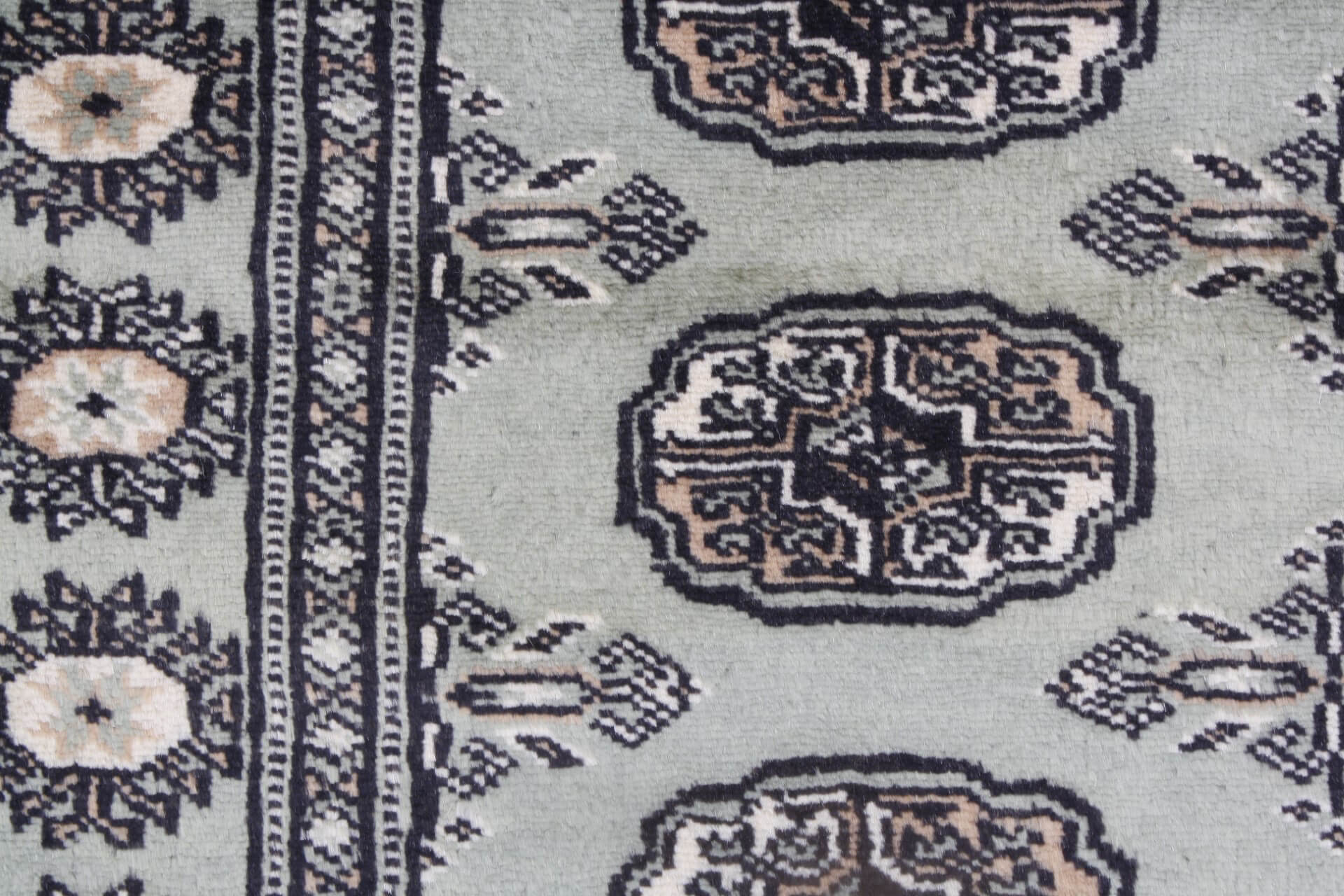 Oriental rug Bukhara Exclusive