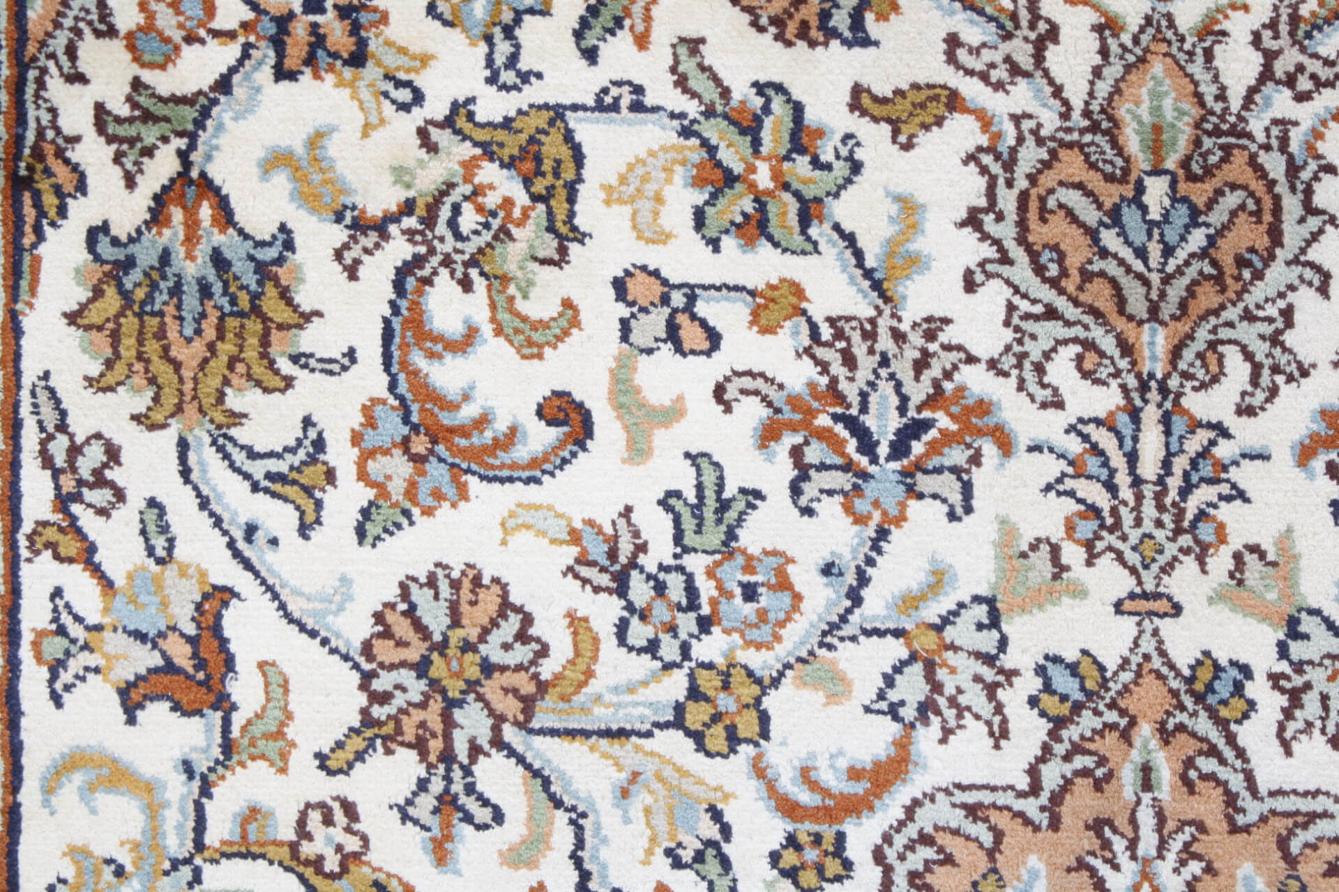 Oriental rug Kashmir Silk Exclusive