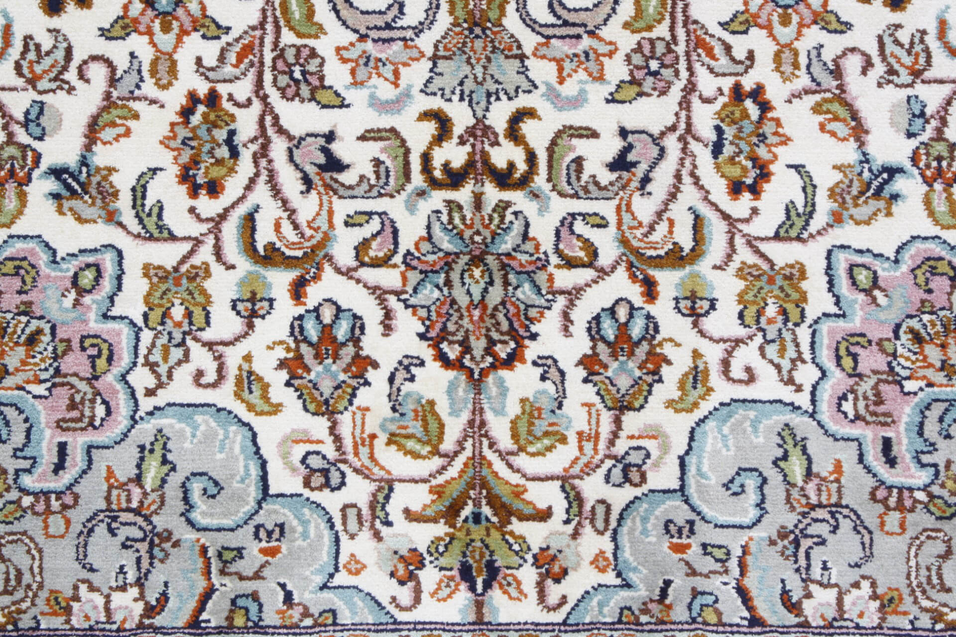 Oriental rug Kashmir Silk Exclusive