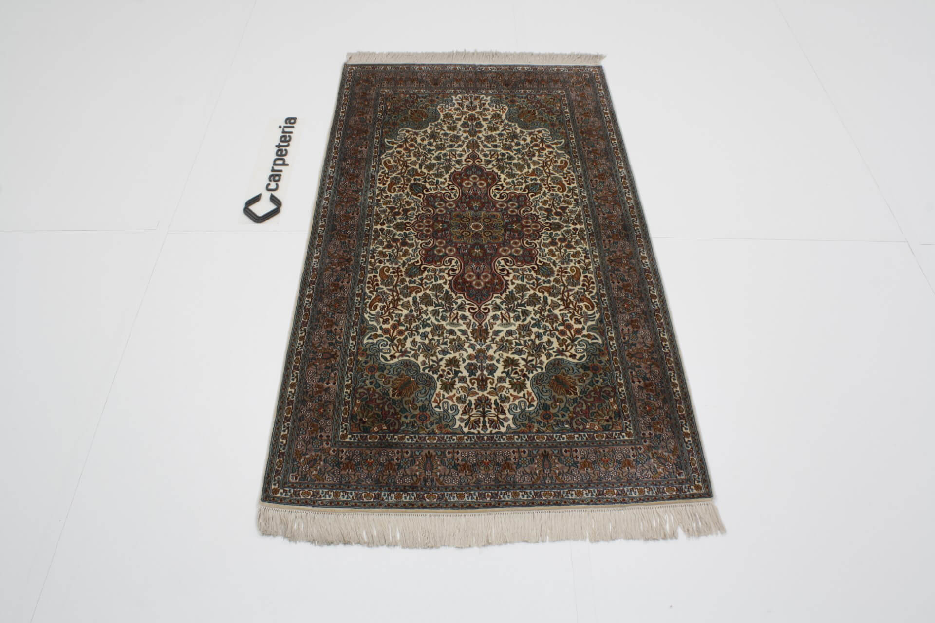 Oriental rug Kashmir Silk Royal