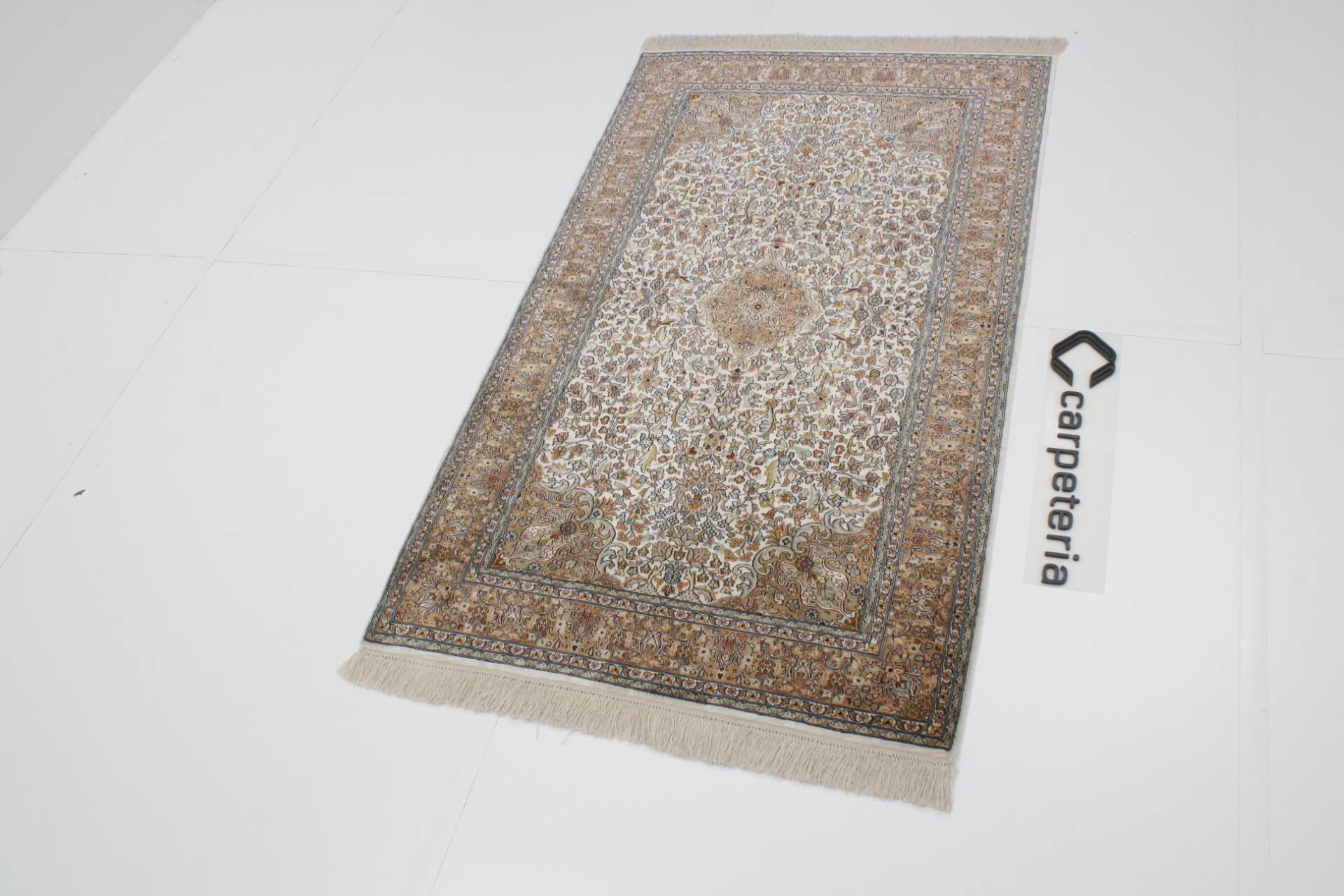 Oriental rug Kashmir Silk Royal