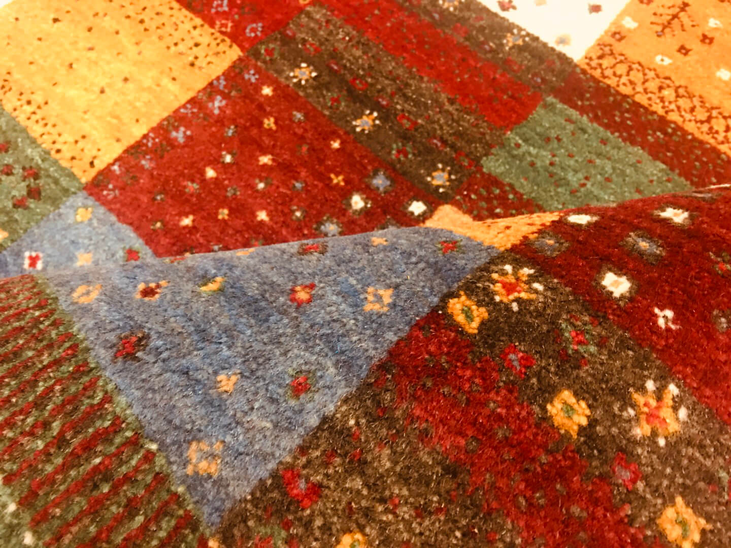 Modern rug Loribaft Exclusive