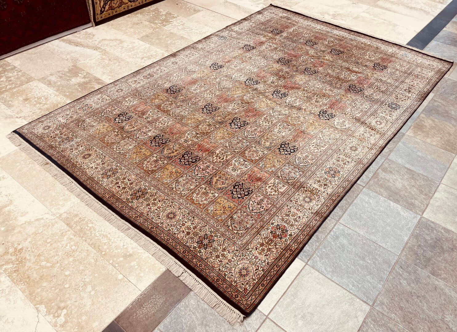Oriental rug Kashmir Silk/Silk Royal
