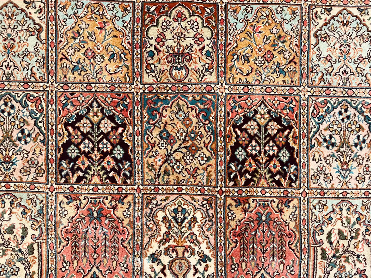 Oriental rug Kashmir Silk/Silk Royal