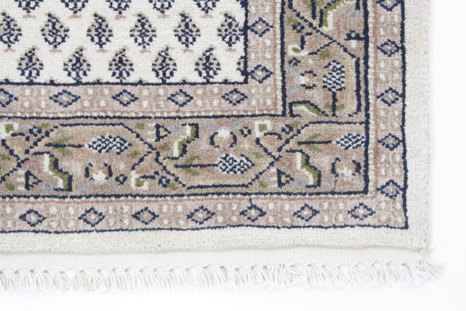 Oriental rug Mir