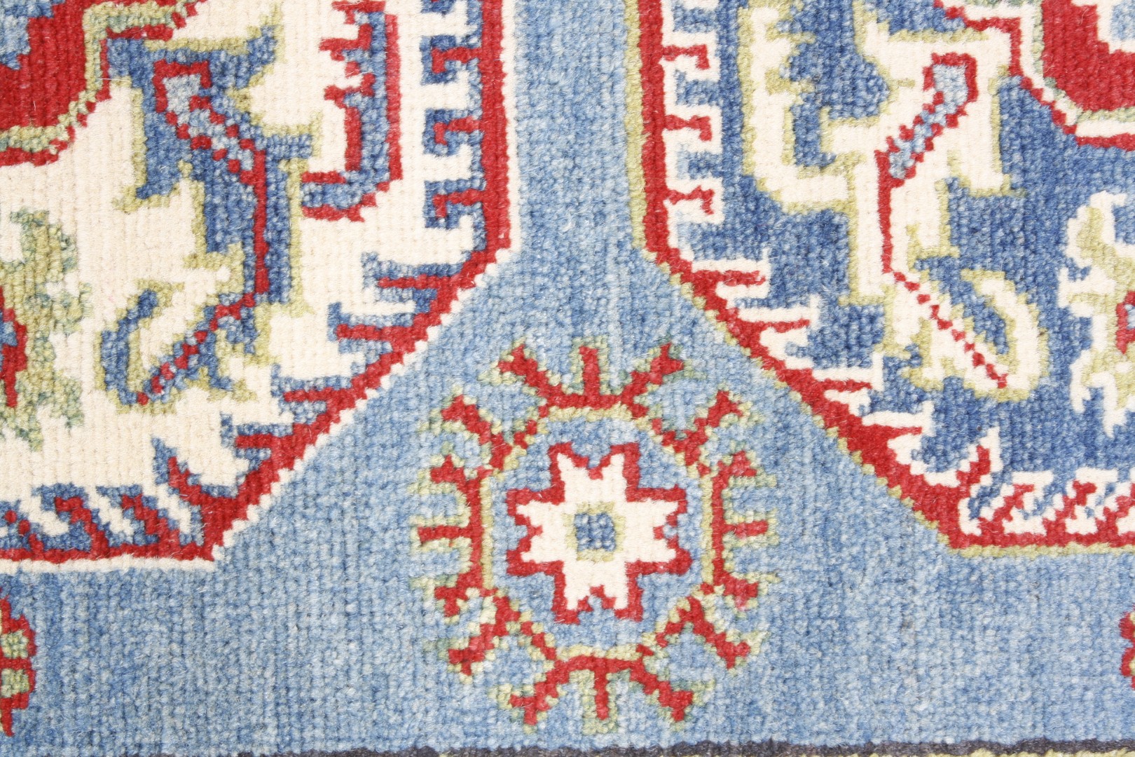Oriental rug Kazak