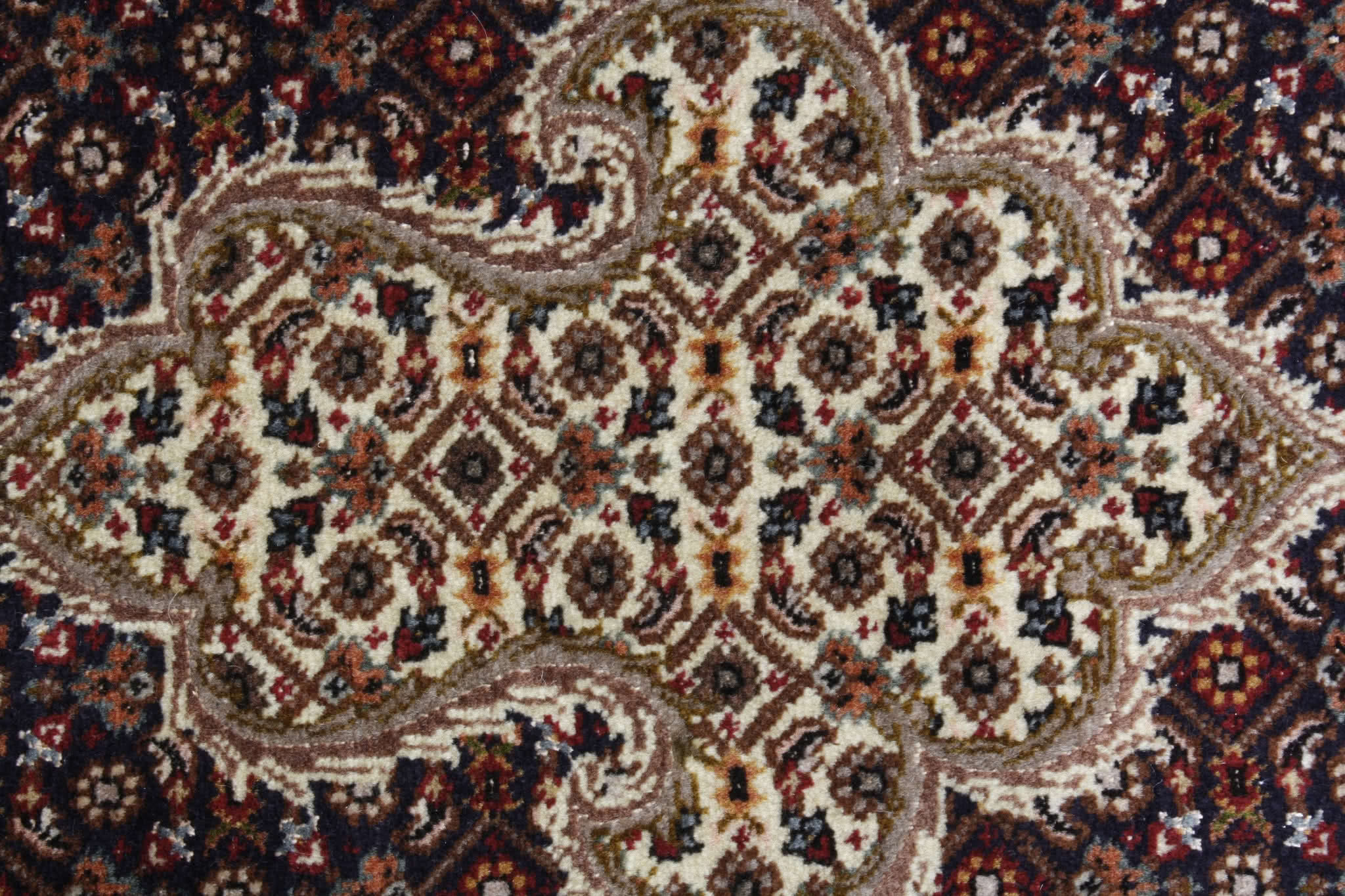 Persian rug Tabríz Royal