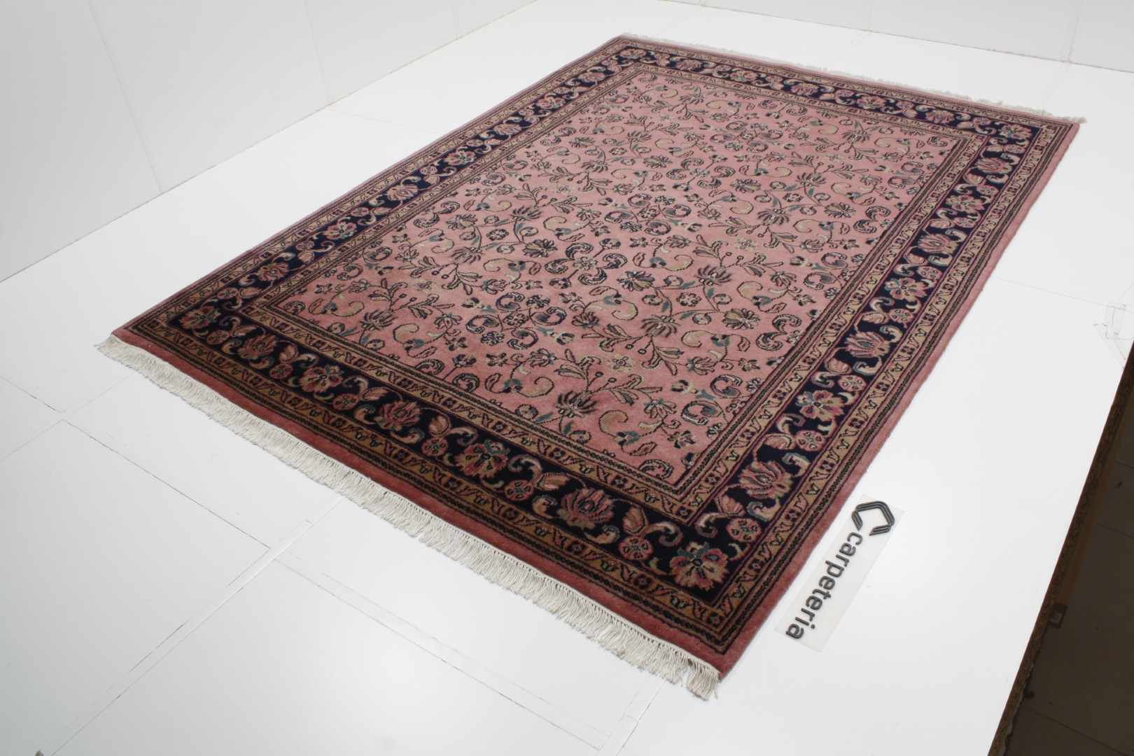 Oriental rug Saruq Exkluziv