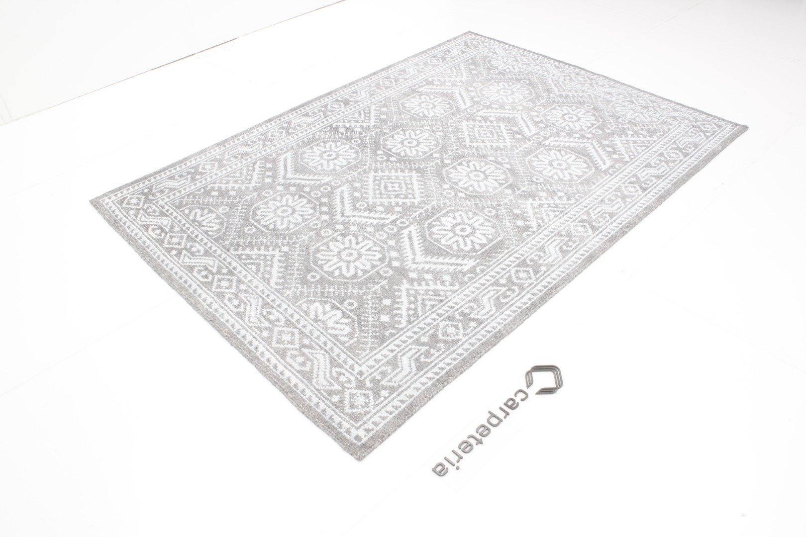 Oriental rug Crystal Collection