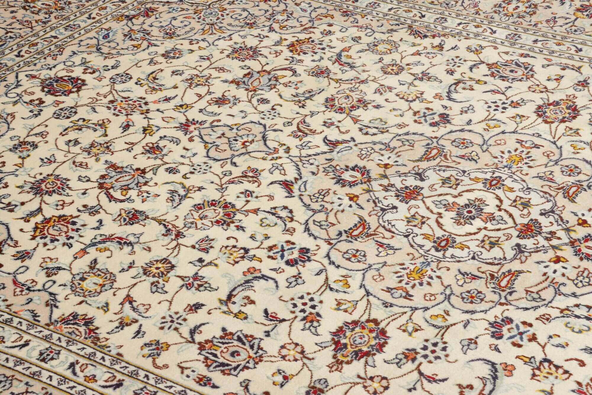 Perský koberec Kášán Super