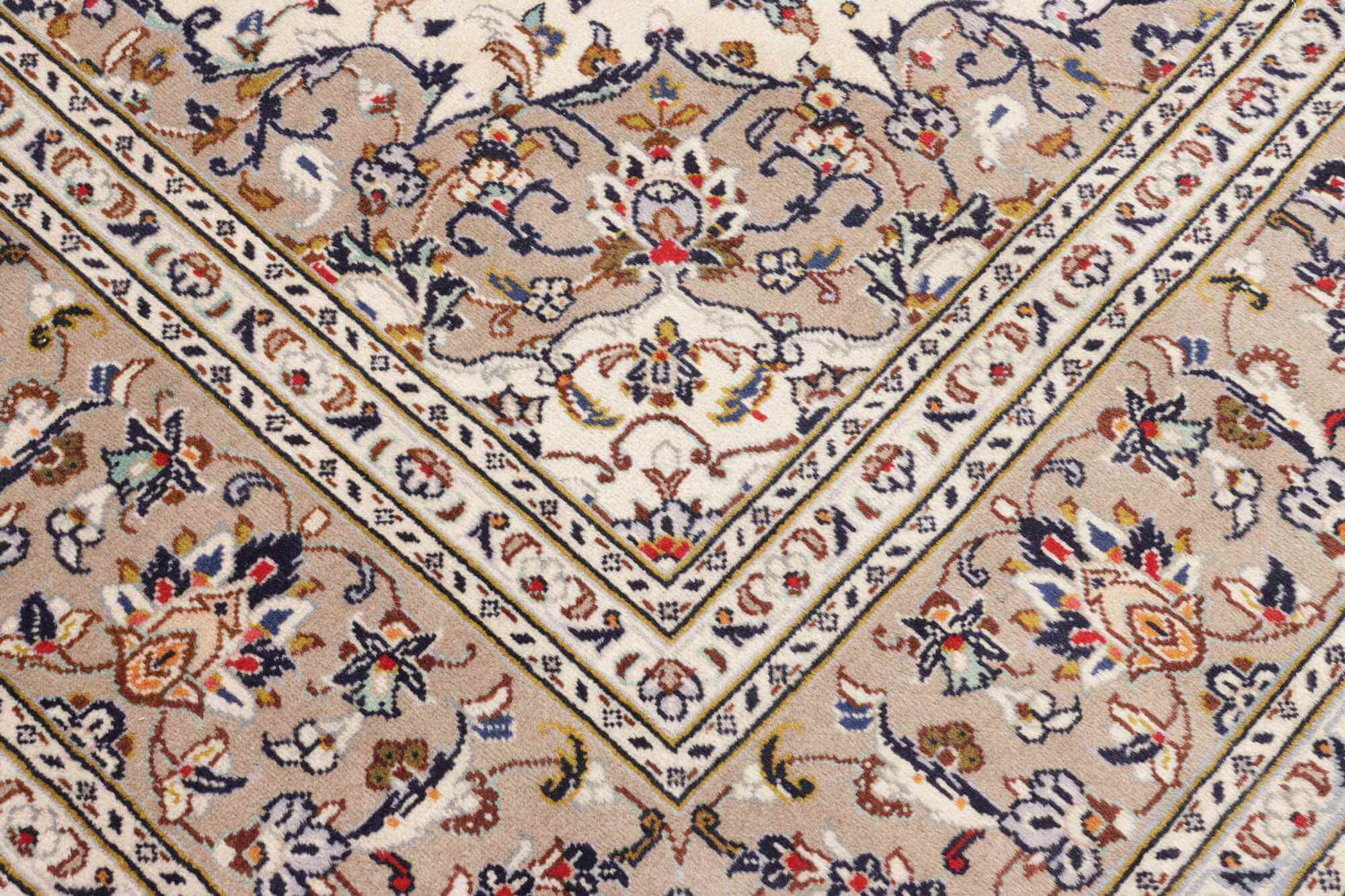 Perský koberec Kášán Super