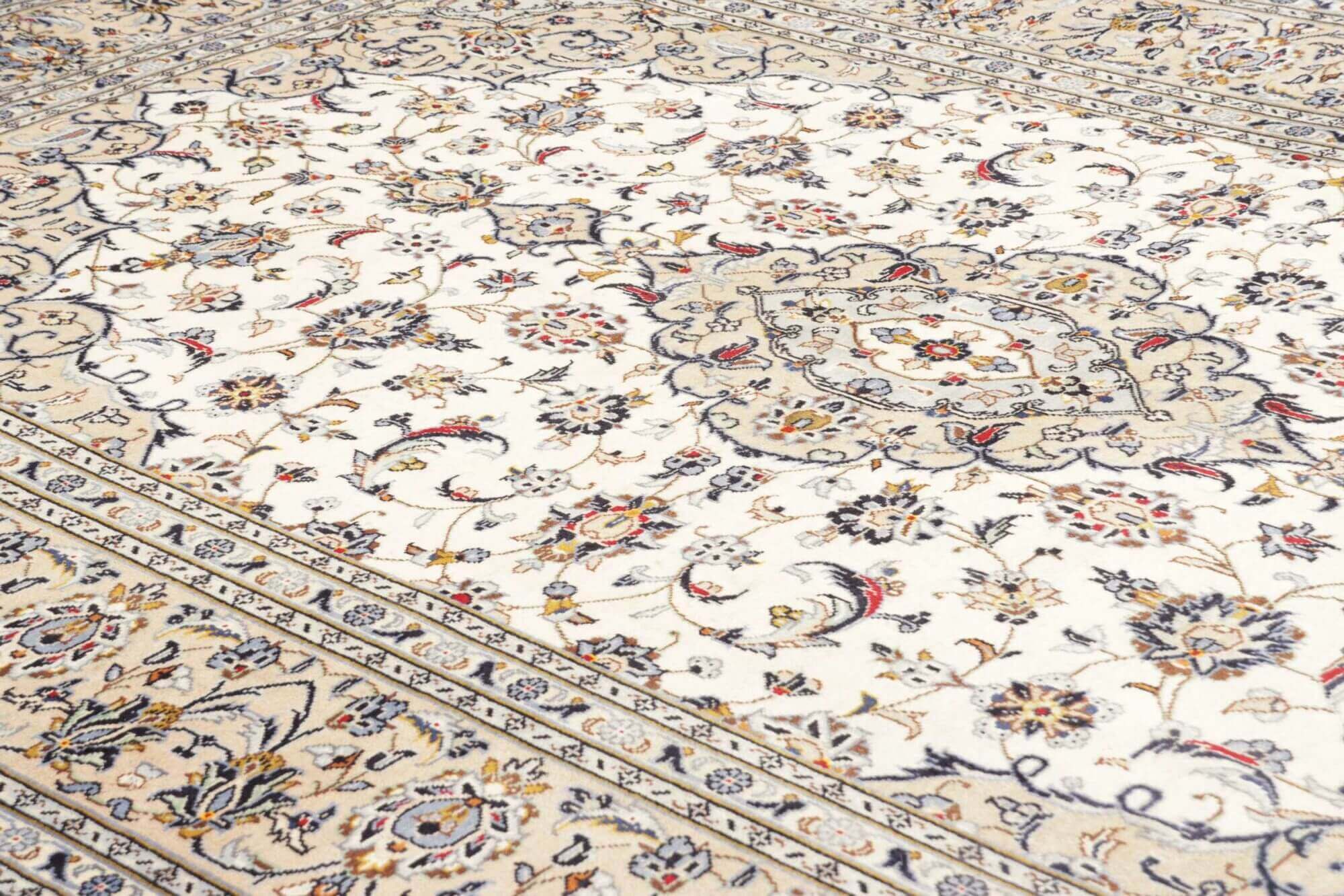 Perský koberec Kášán Super