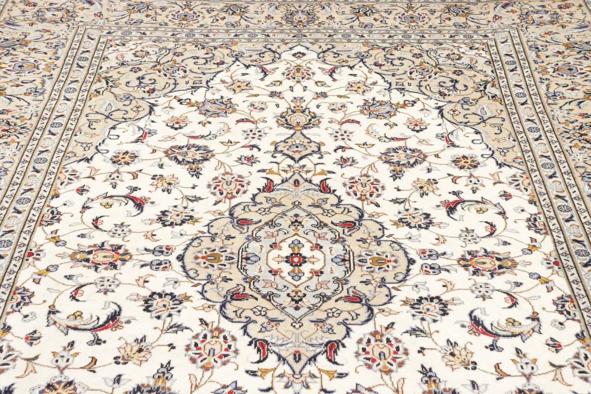 Perský koberec Kášán Super