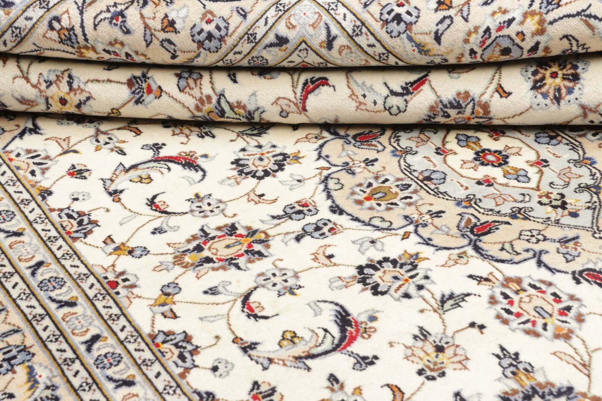 Perský koberec Kášán Super