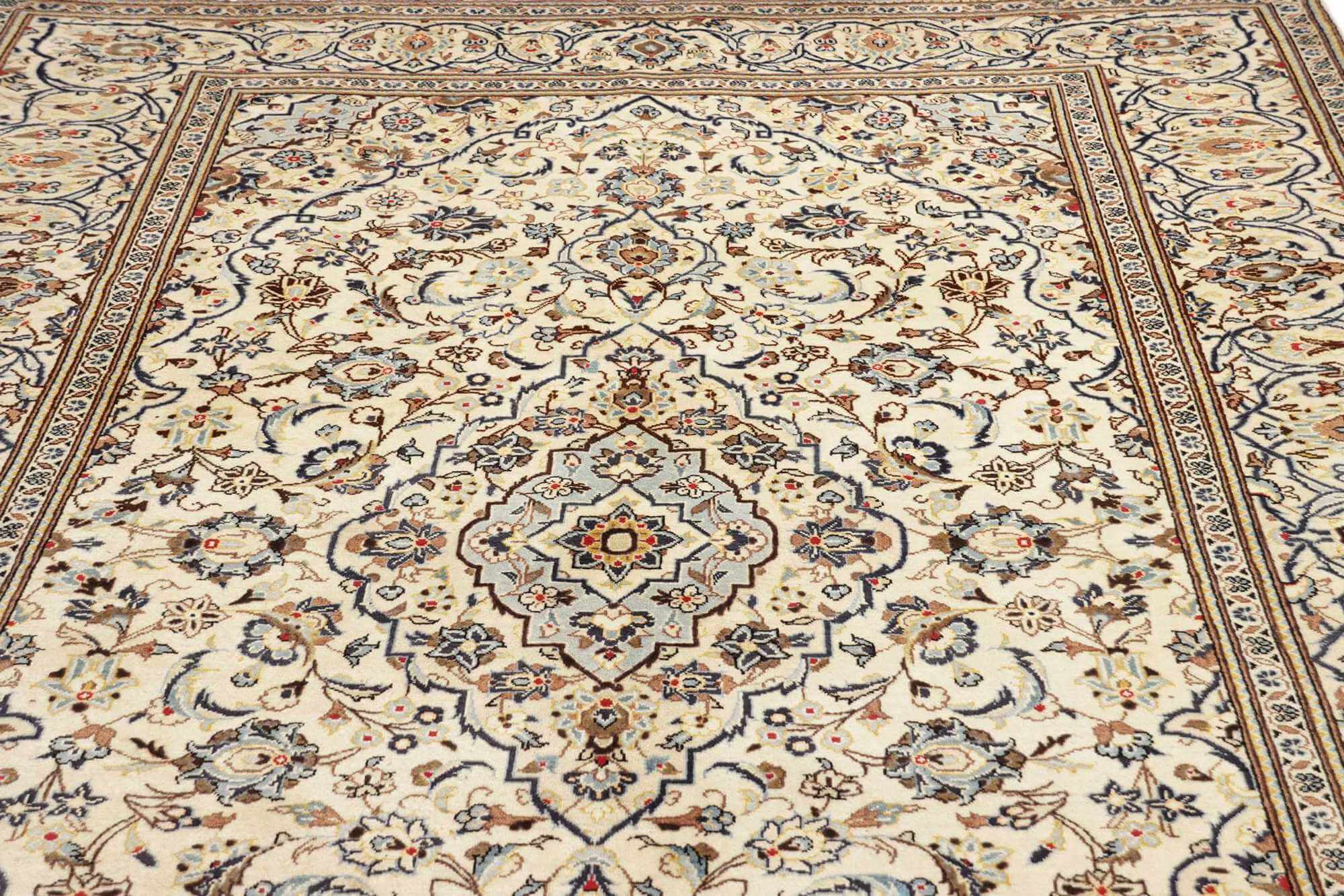 Perský koberec Kášán Super