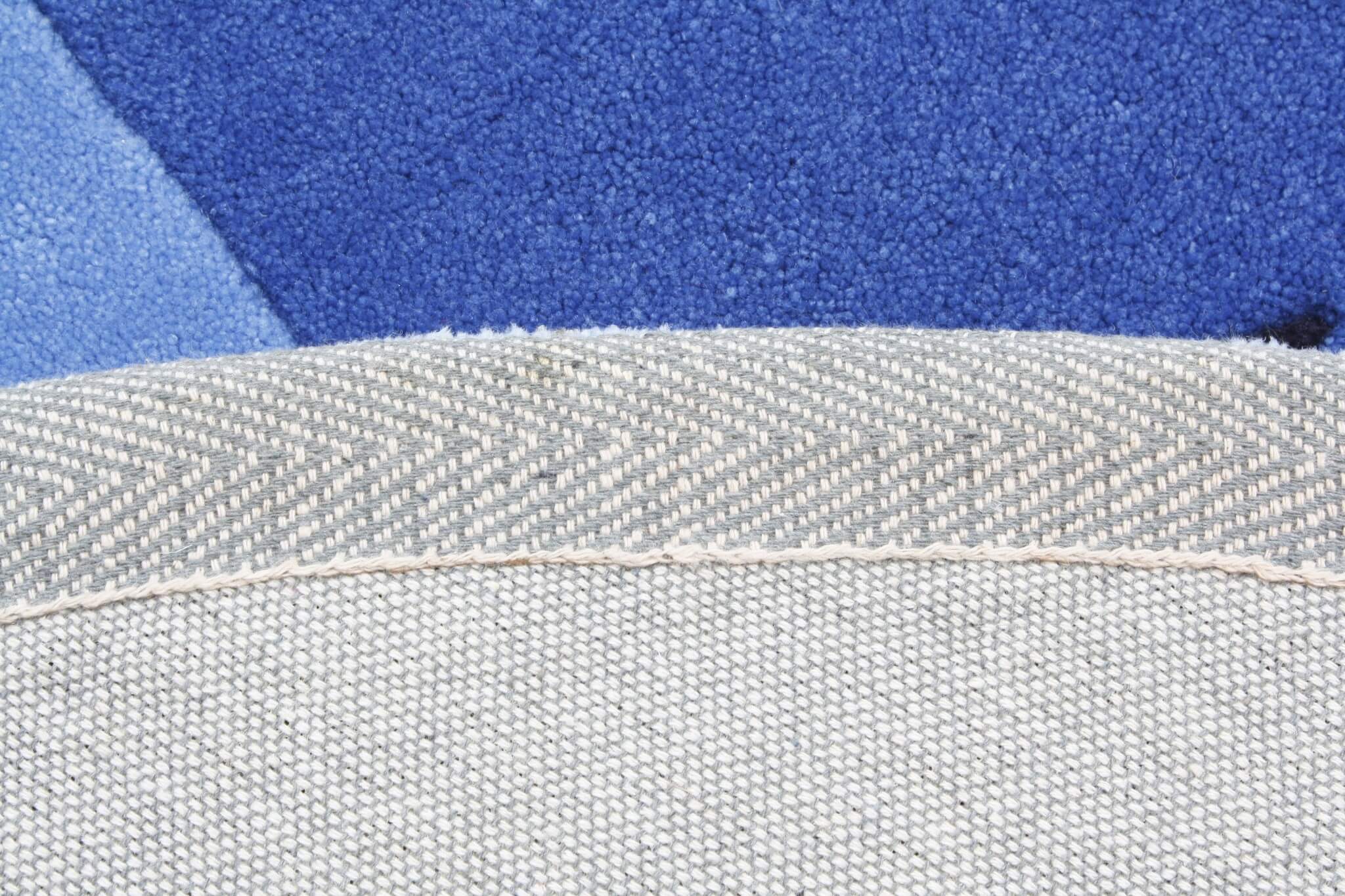 Modern rug Glacier Premium