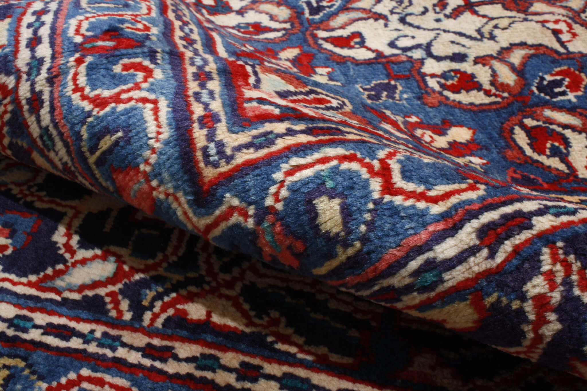 Persian rug Mahal