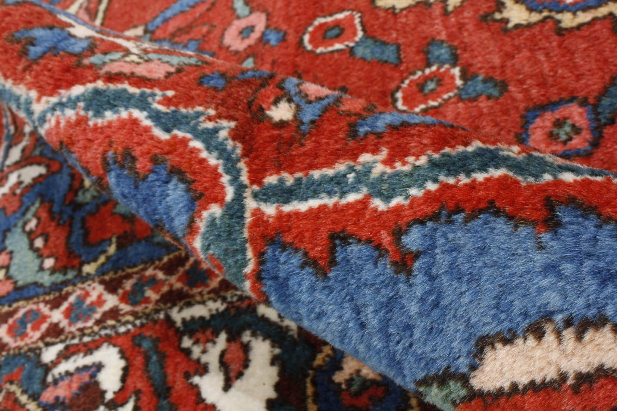 Persian rug Bakhtiar