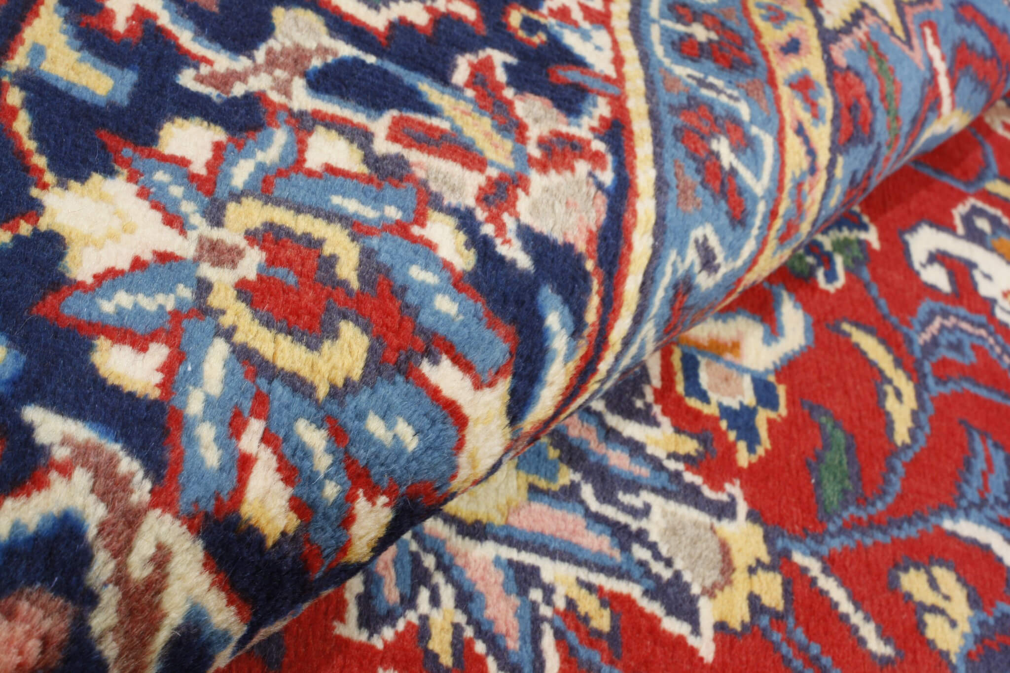 Persian rug Mahal