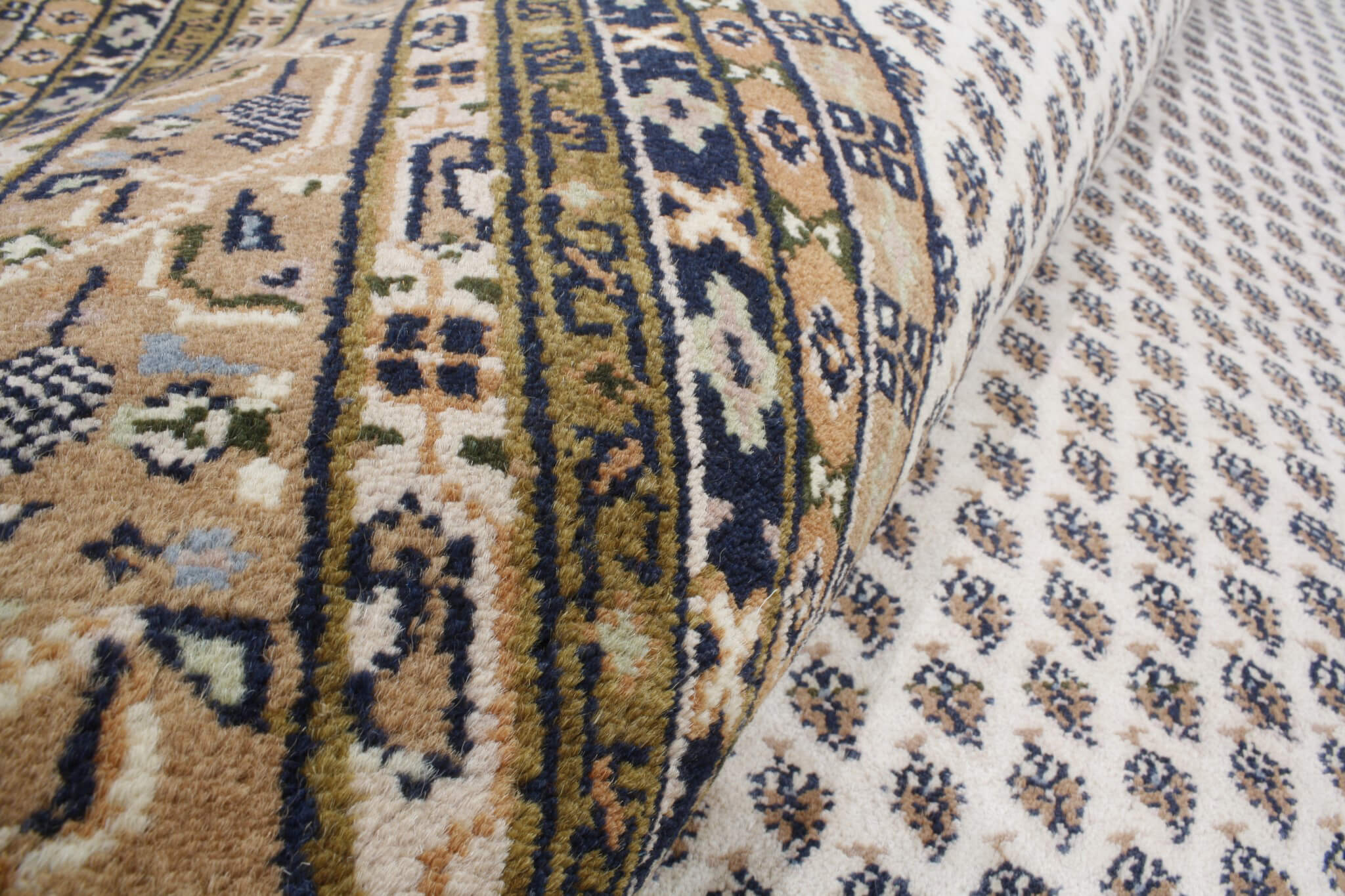 Oriental rug Mir