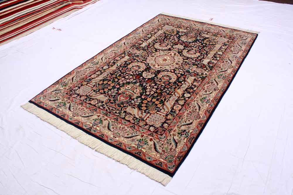 Oriental rug Afghan Filpa