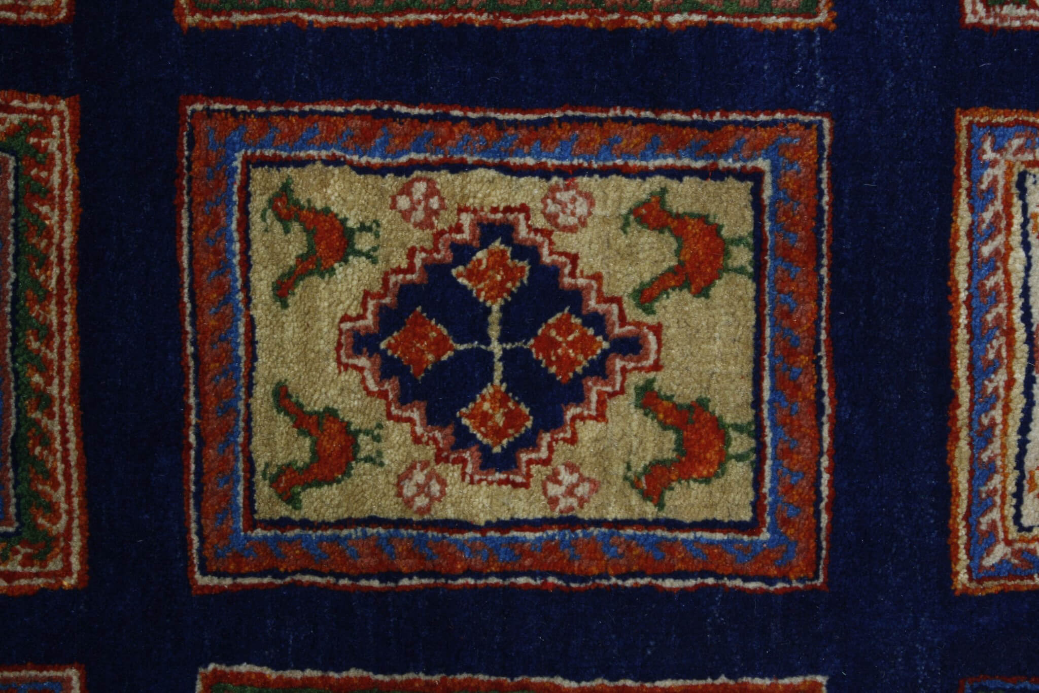 Modern rug Loribaft Exclusive