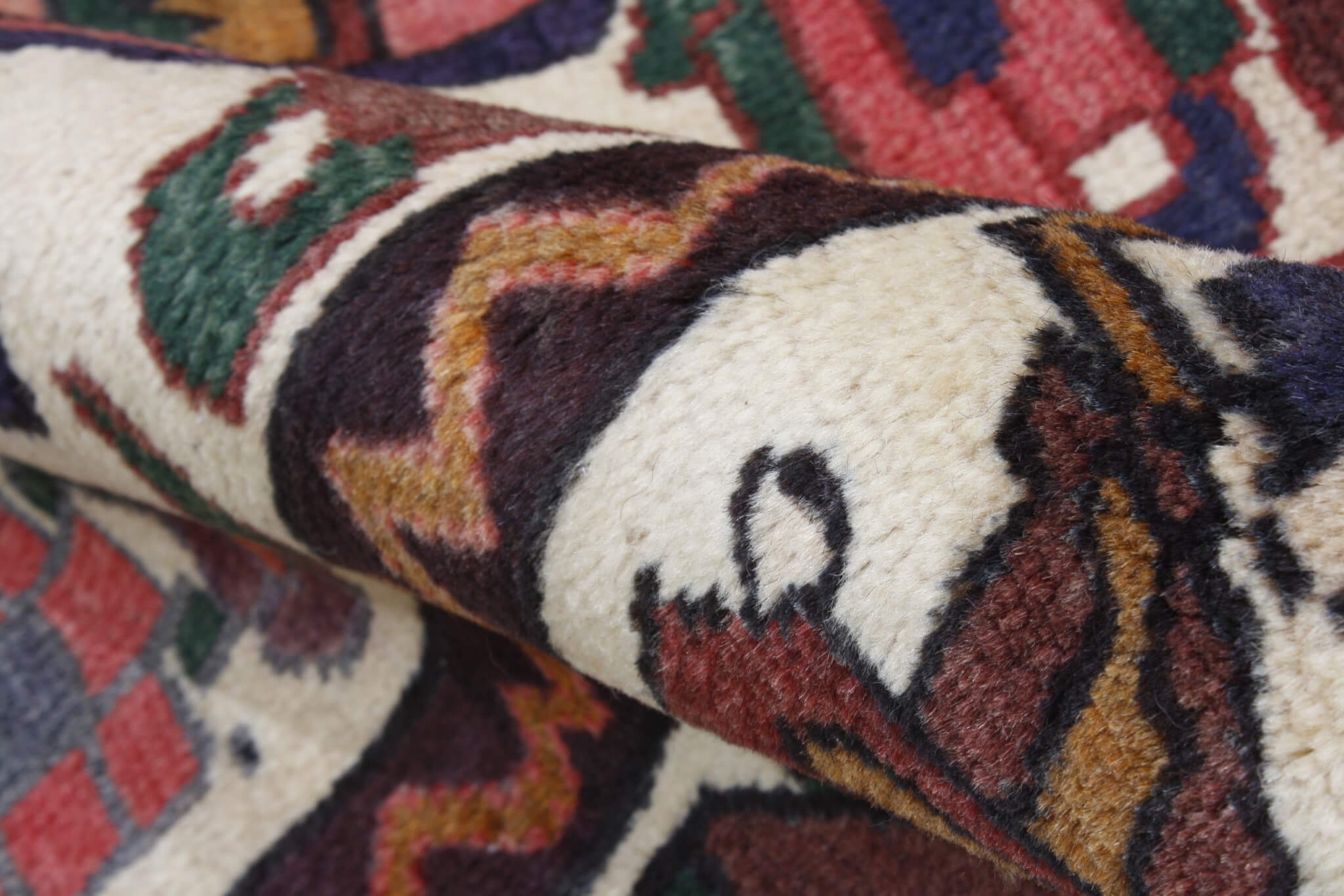 Persian rug Bakhtiar