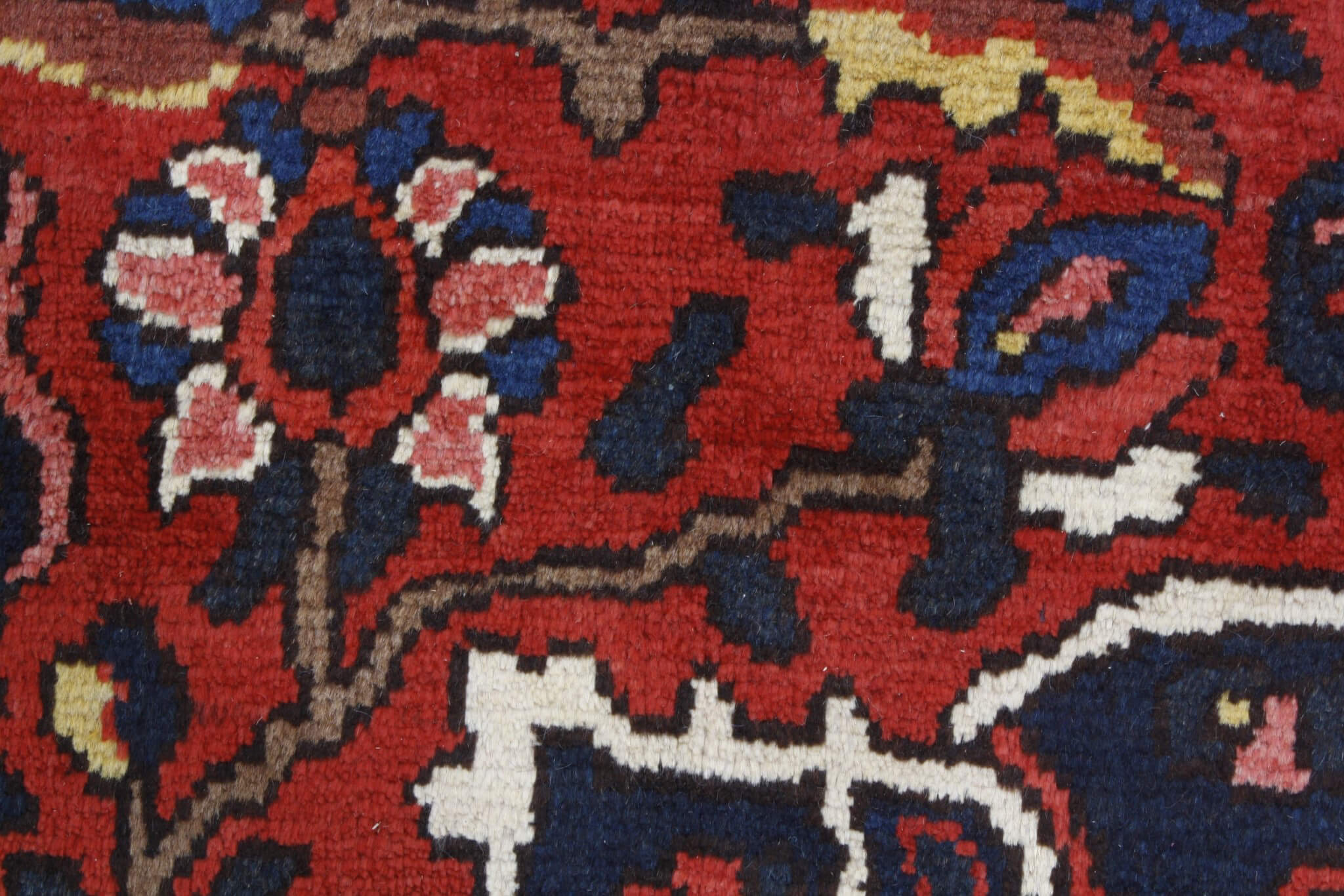 Persian rug Bakhtiar