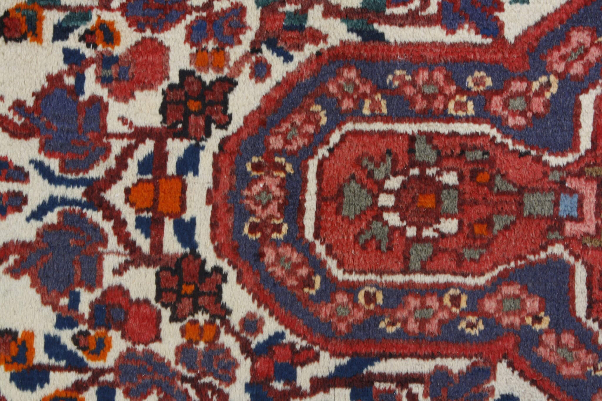 Persian rug Bakhtiar