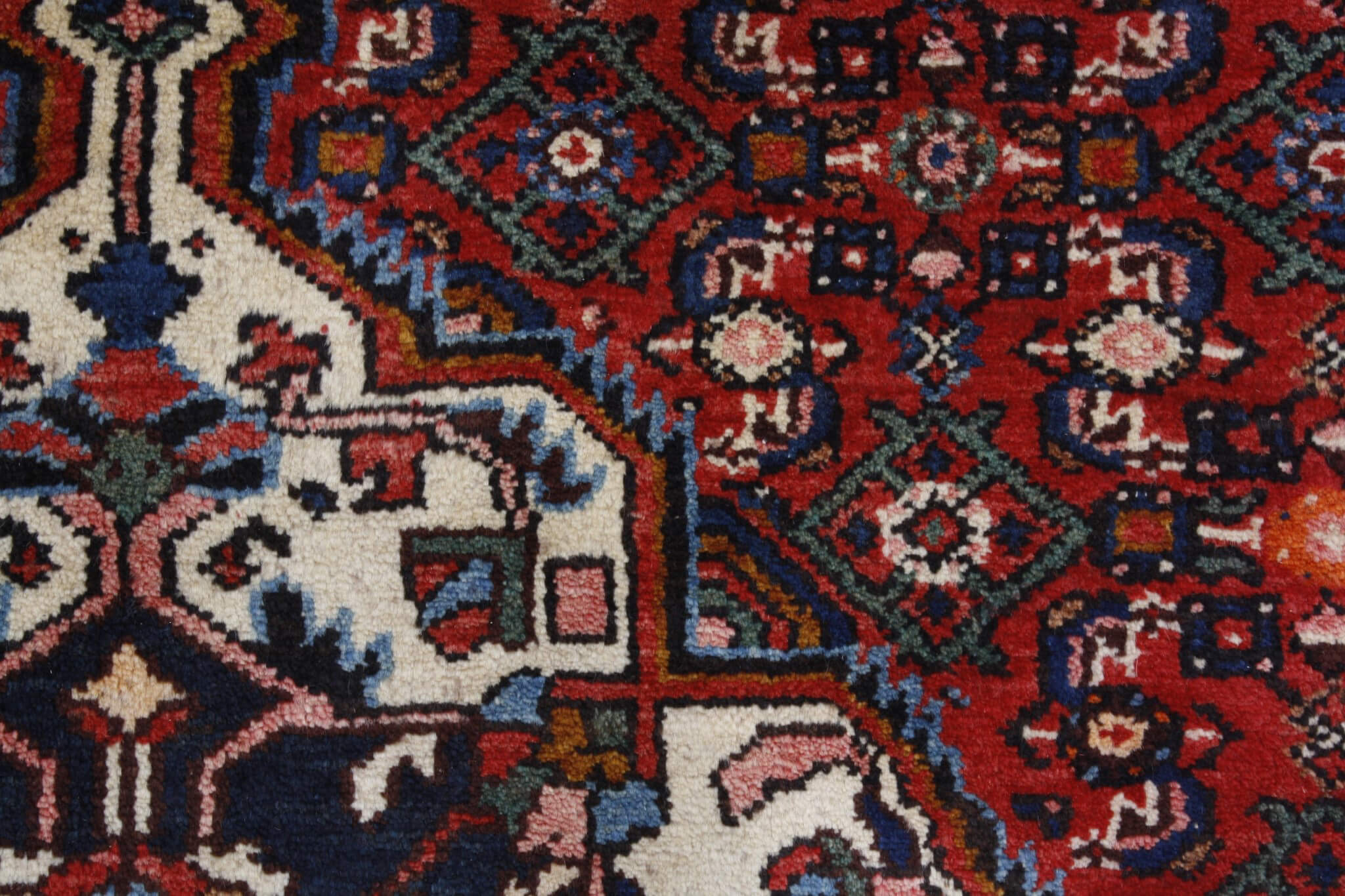 Persian rug Hosseinabad