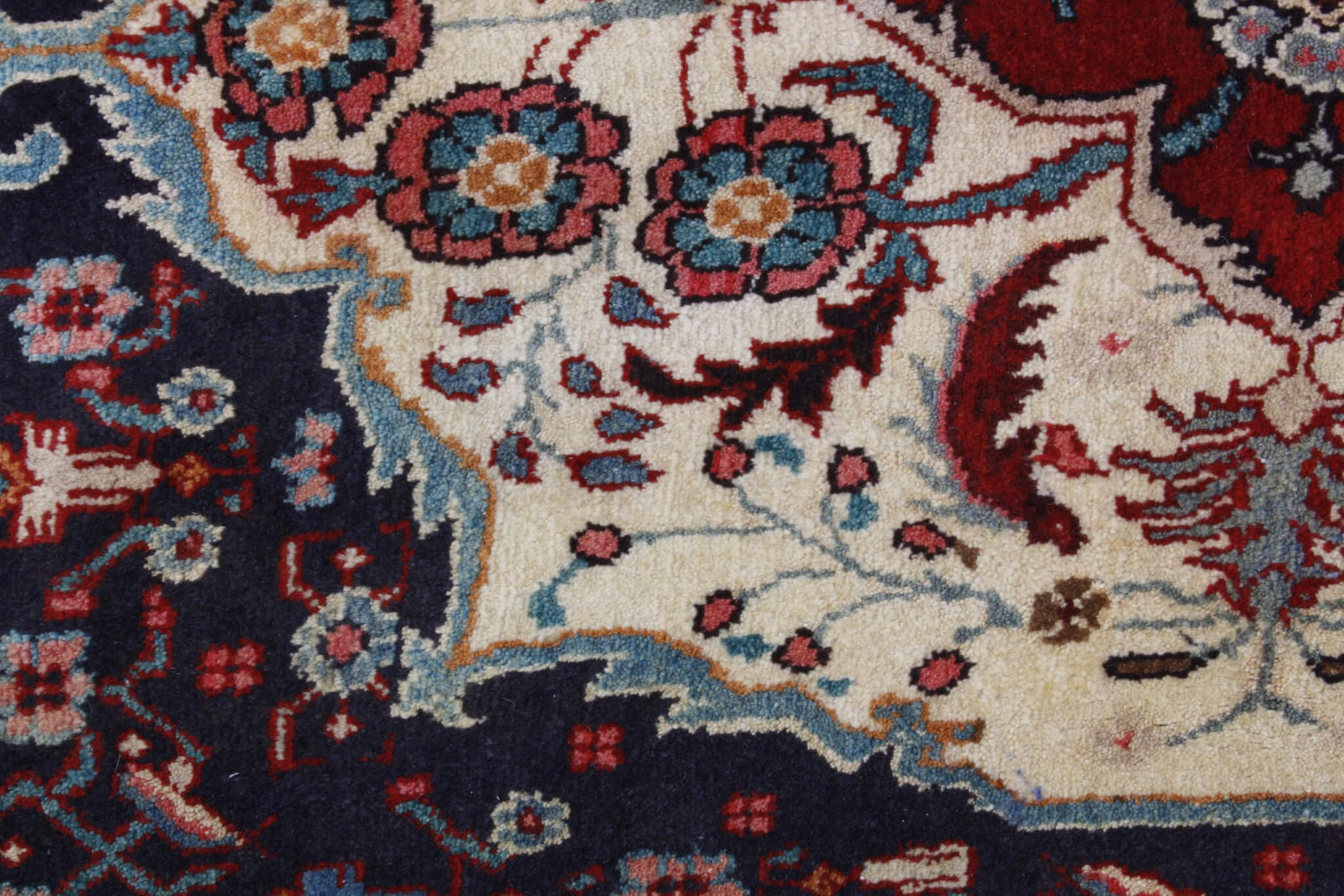 Persian rug Goltogh