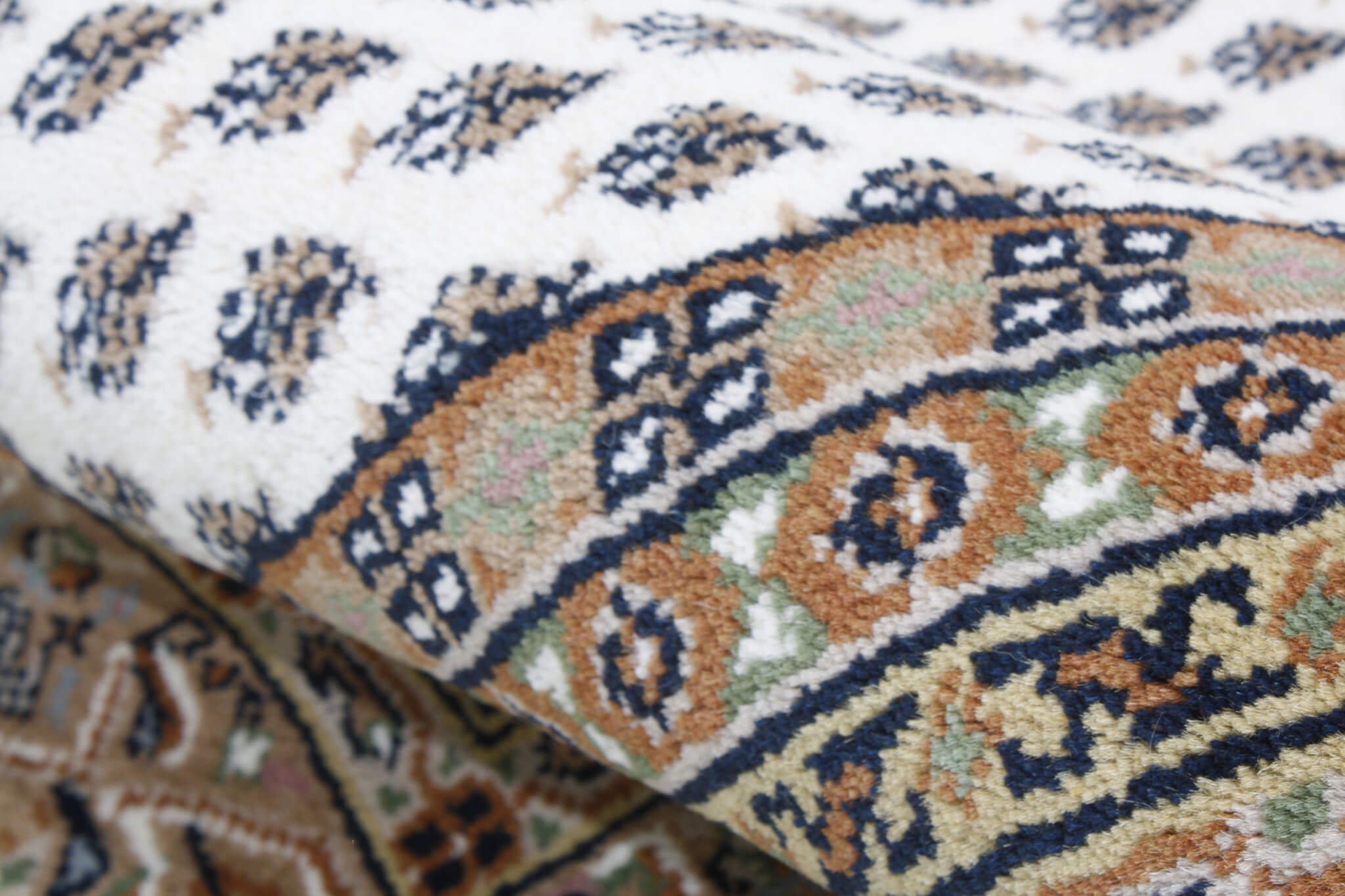 Oriental rug Mir