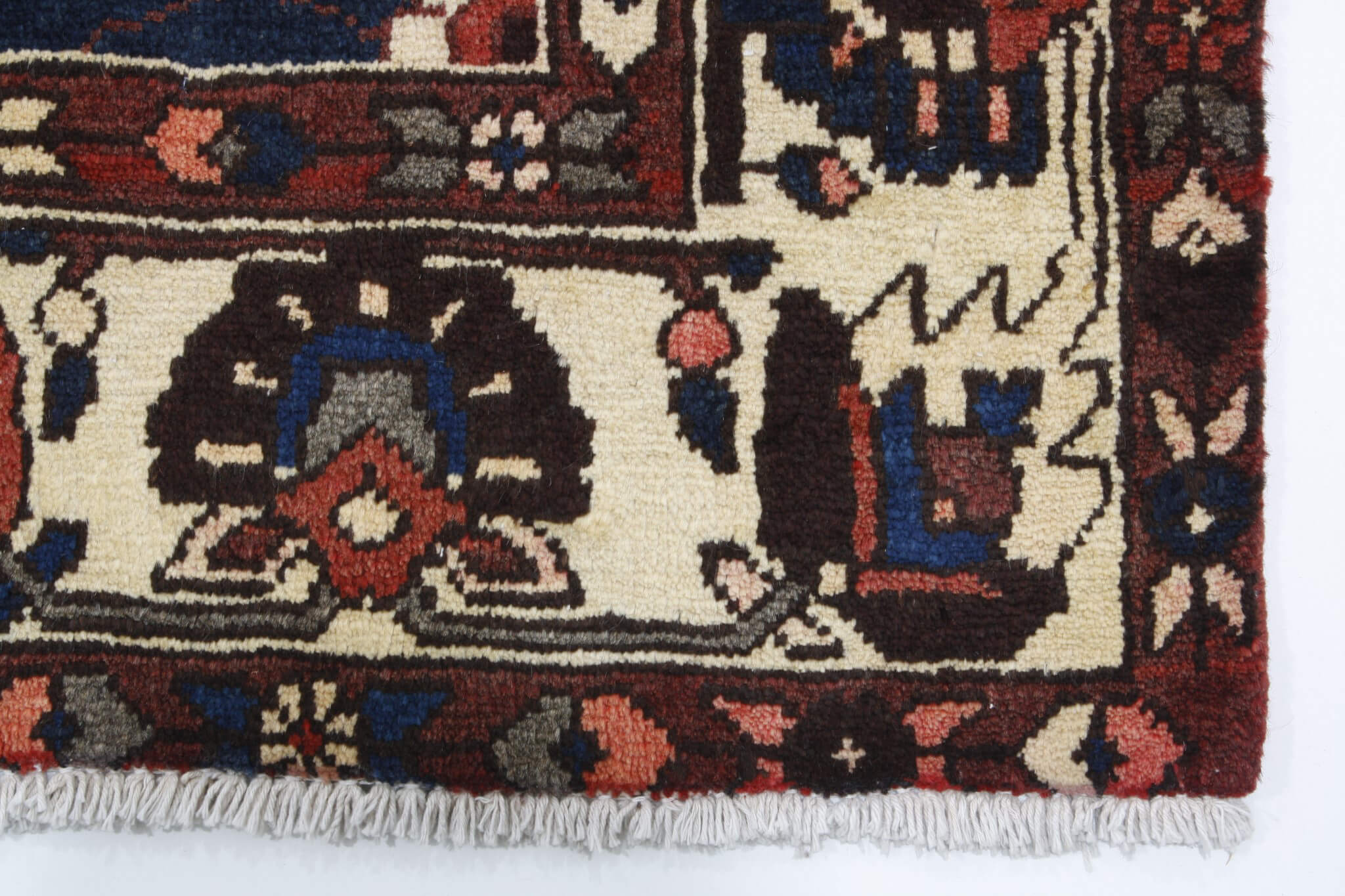 Persian rug Bakhtiar