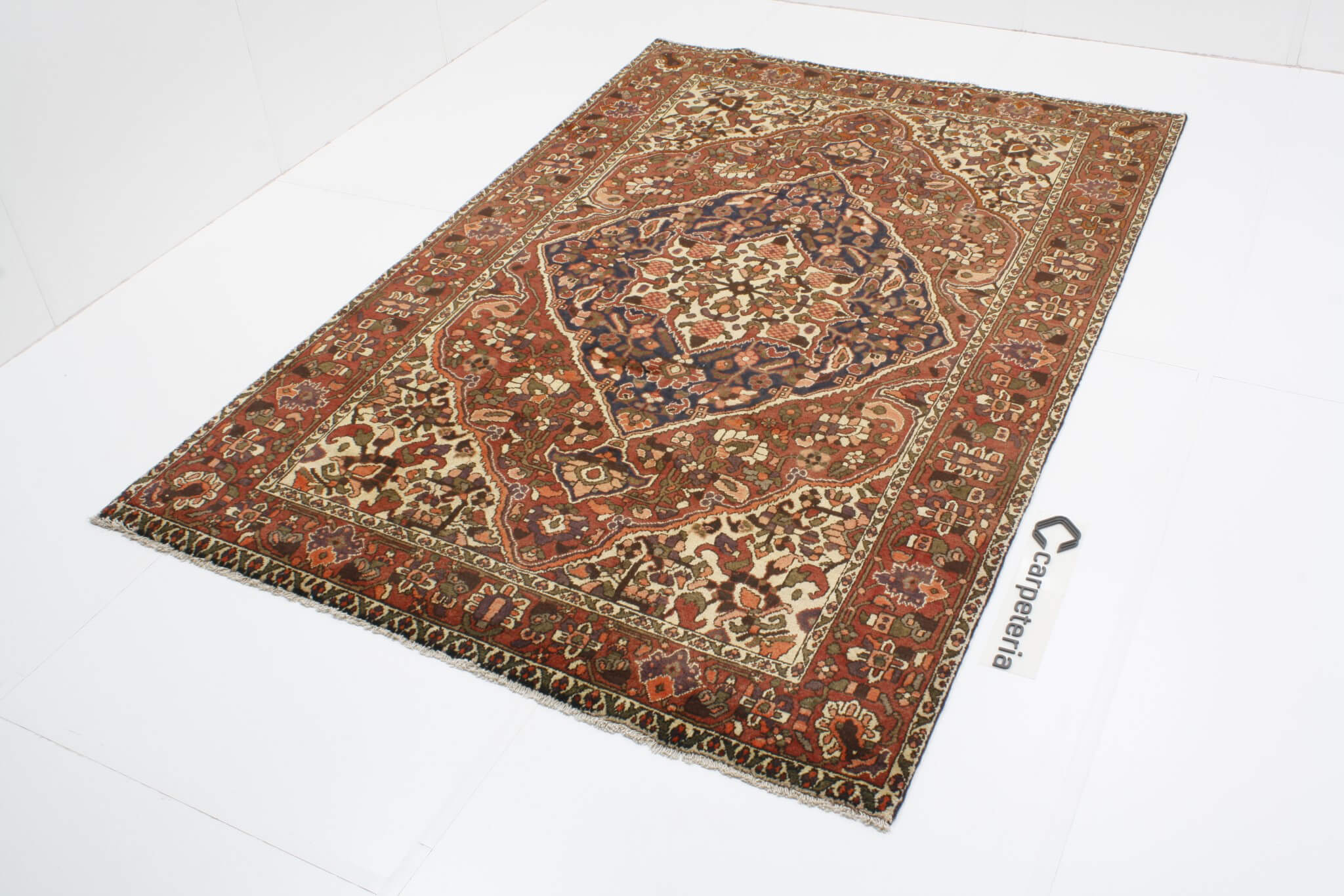Persian rug Bakhtiar