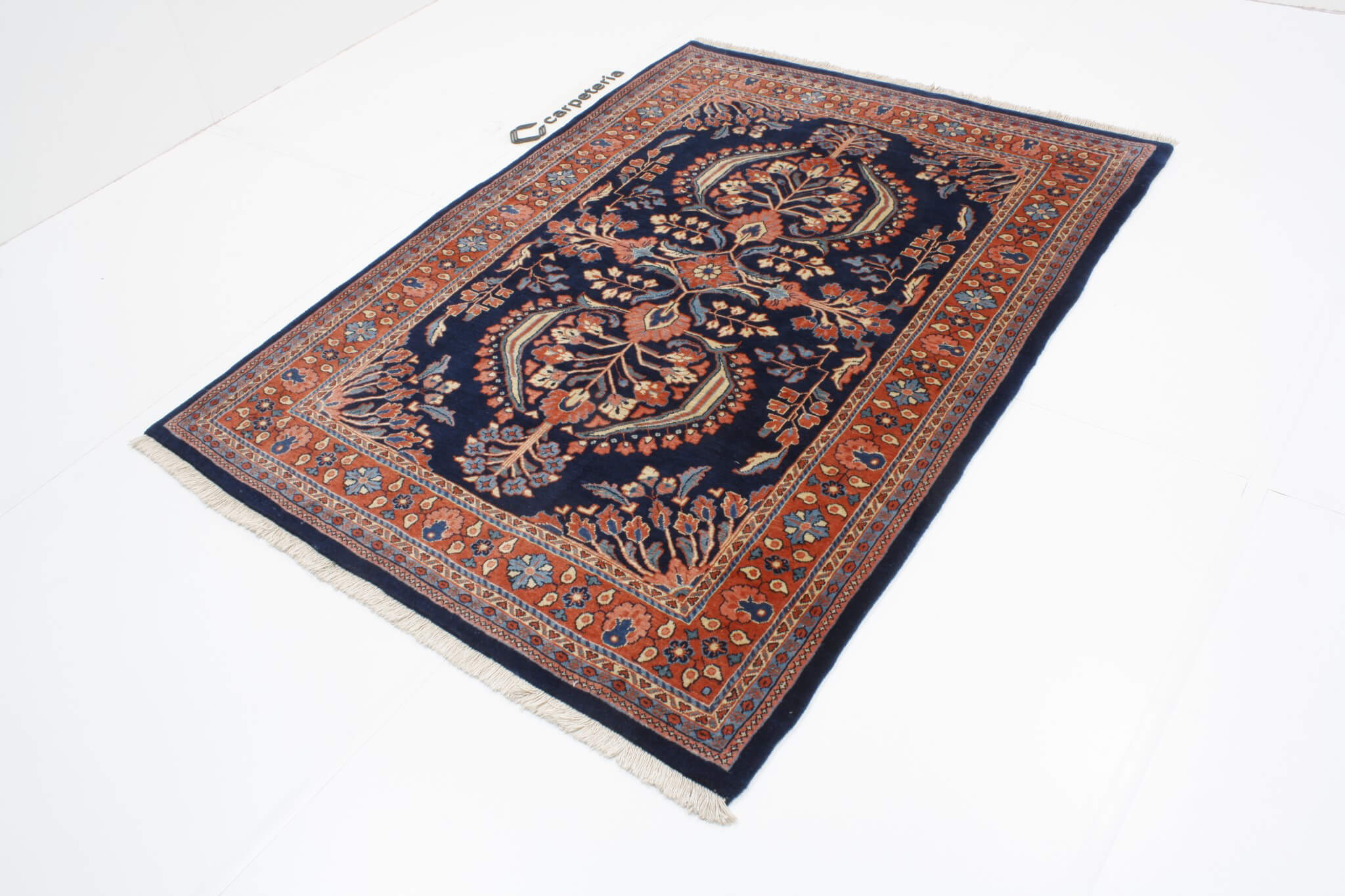 Persian rug Sarough Super