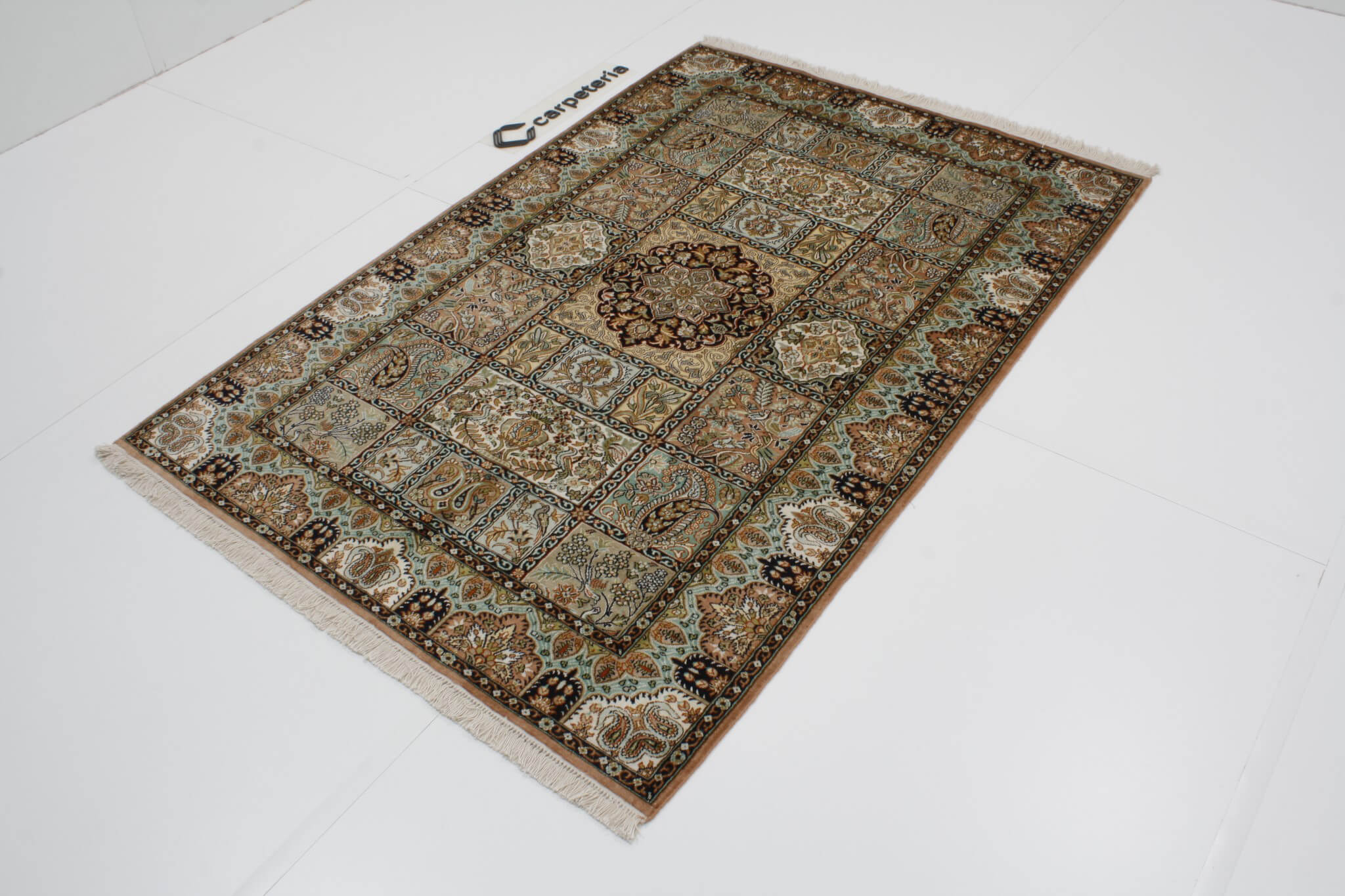 Oriental rug Kashmir Silk Exclusive