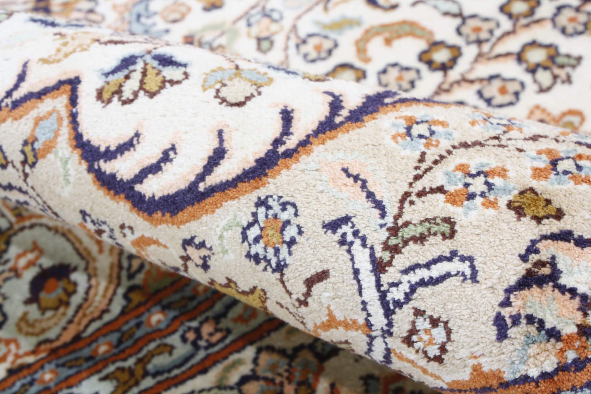 Oriental rug Kashmir Silk Exclusive