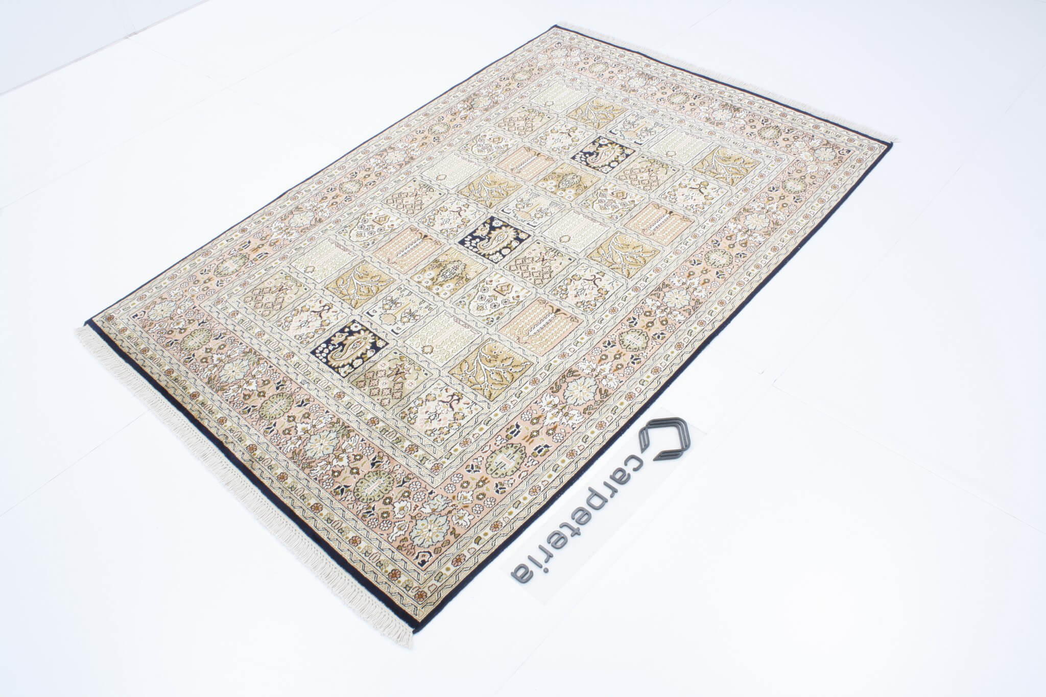 Oriental rug Kashmir Silk Exclusive