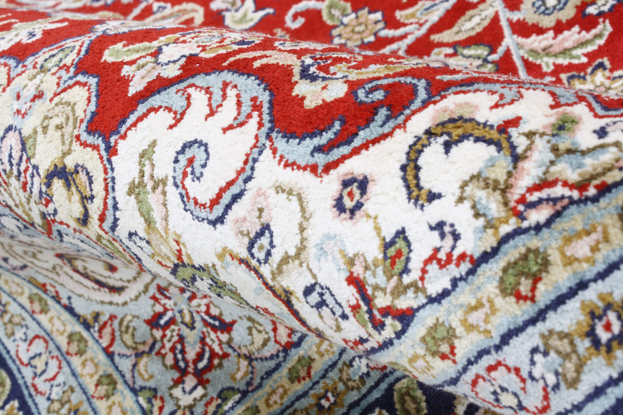 Oriental rug Kashmir Silk Exclusive